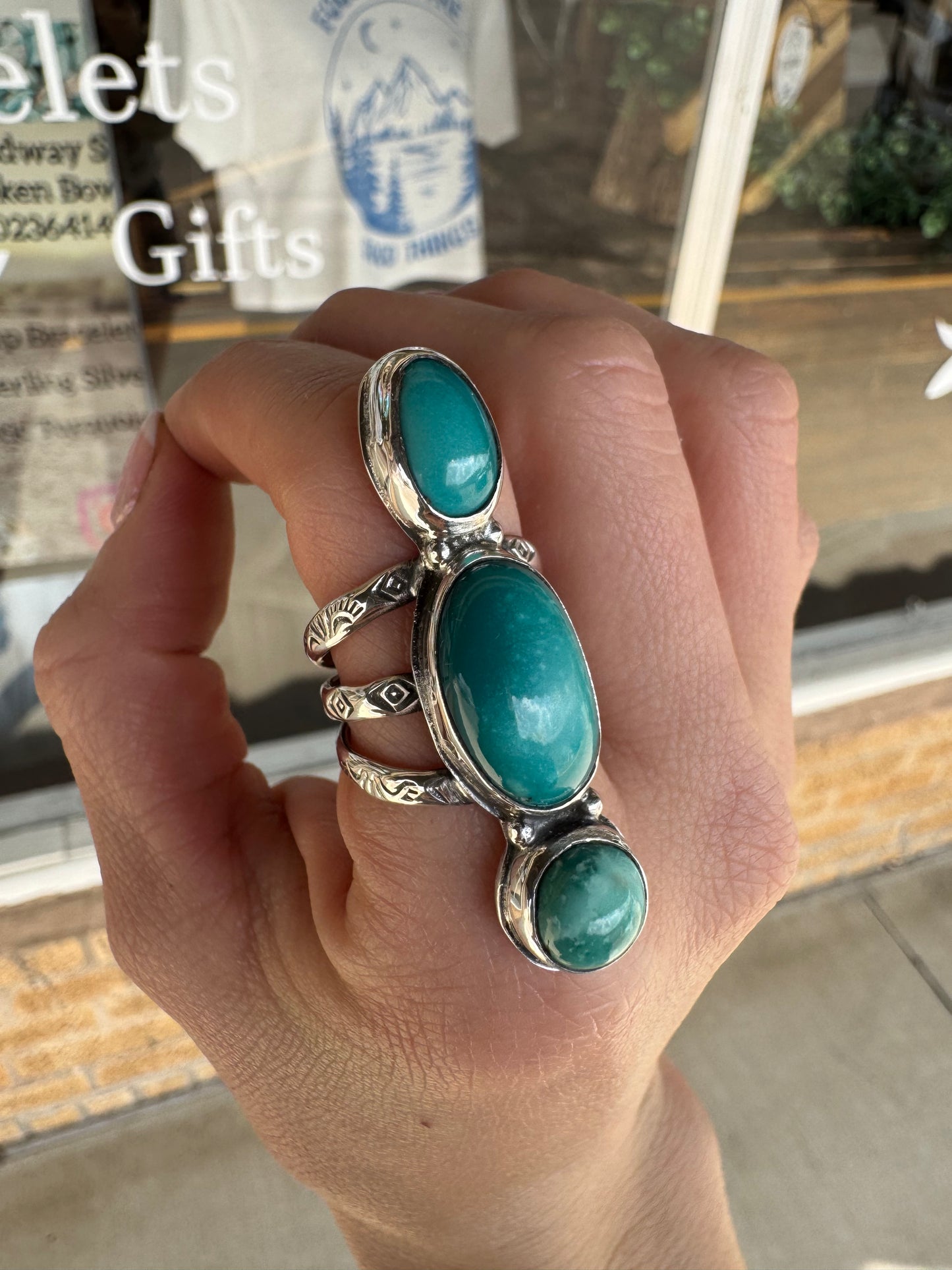 Three stone turquoise ring size 8