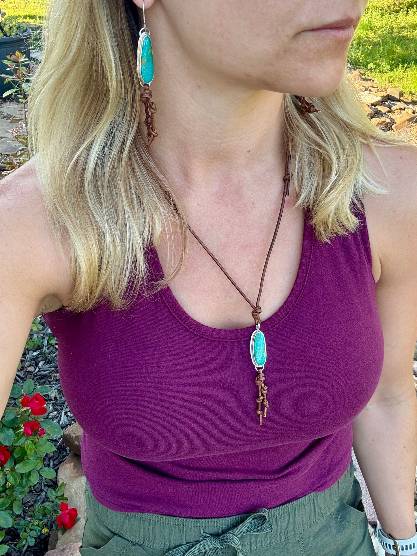 Leather and turquoise Adjustable Necklace