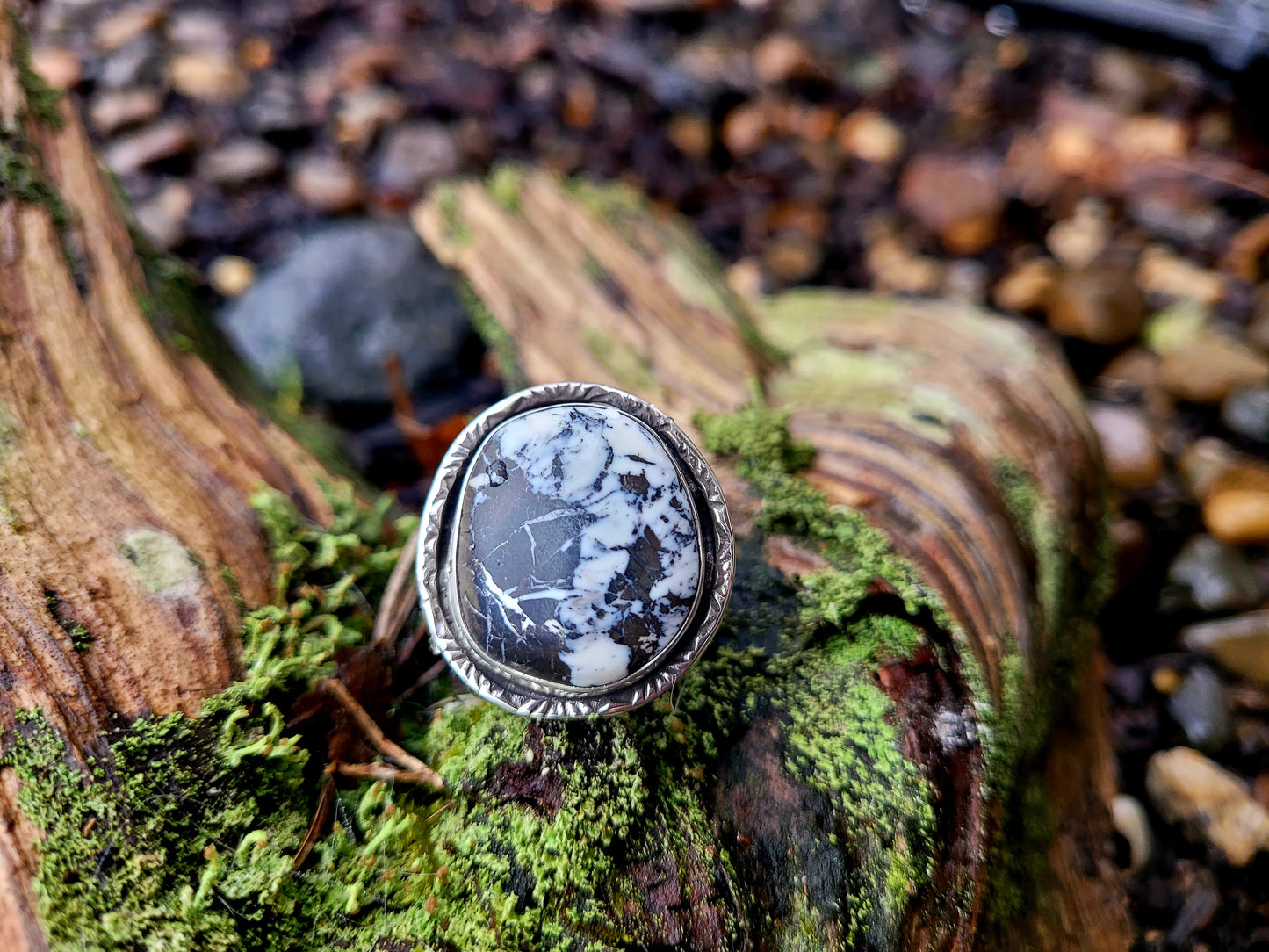 White Buffalo ring size 7