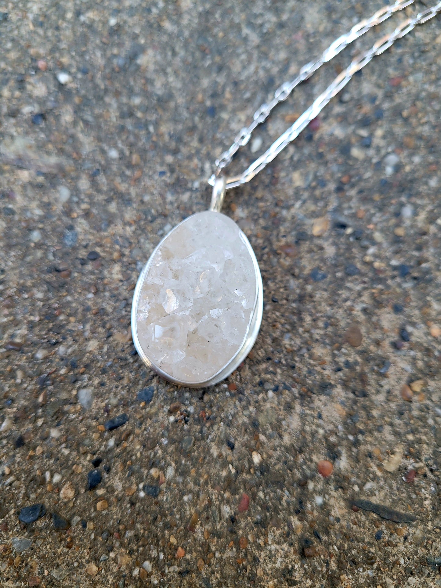 Quartz cluster pendant