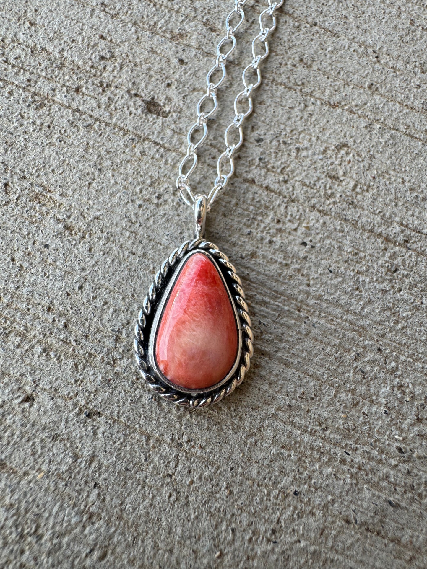 Red Spiny oyster necklace