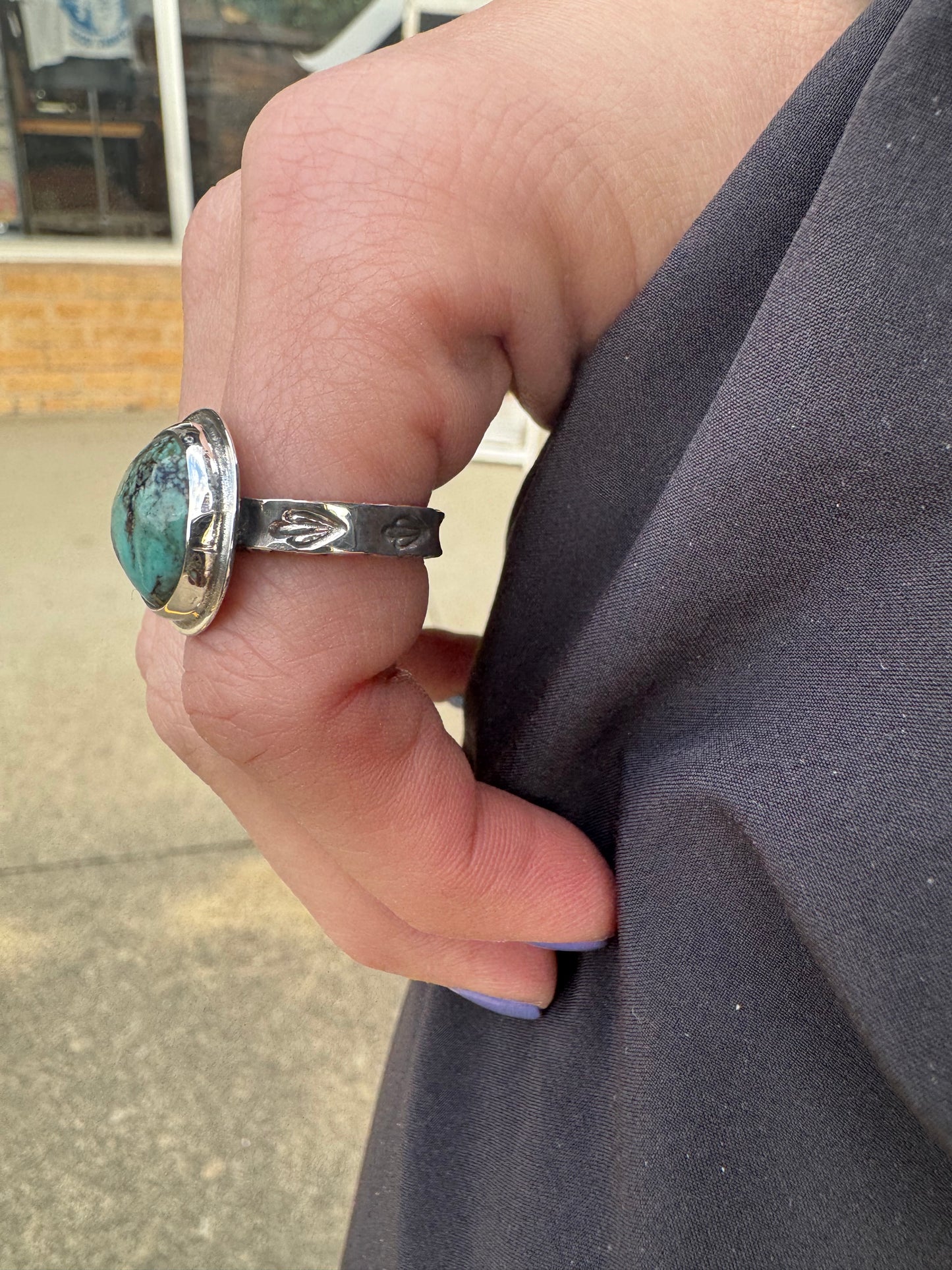 Simplistic turquoise ring size 7.25