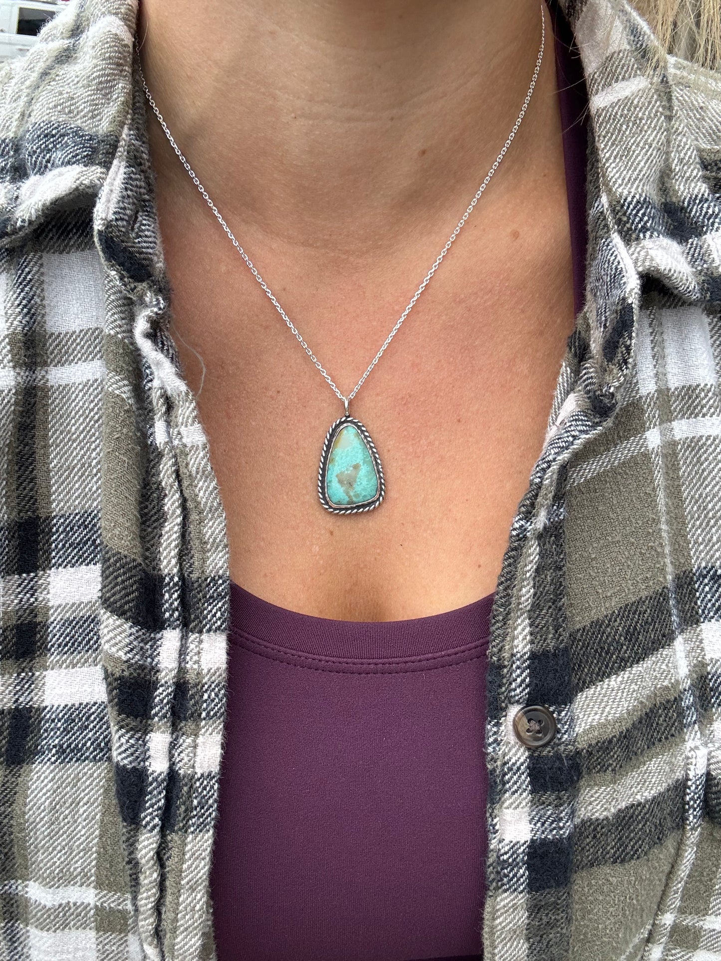 Kingman turquoise necklace with Rope detail