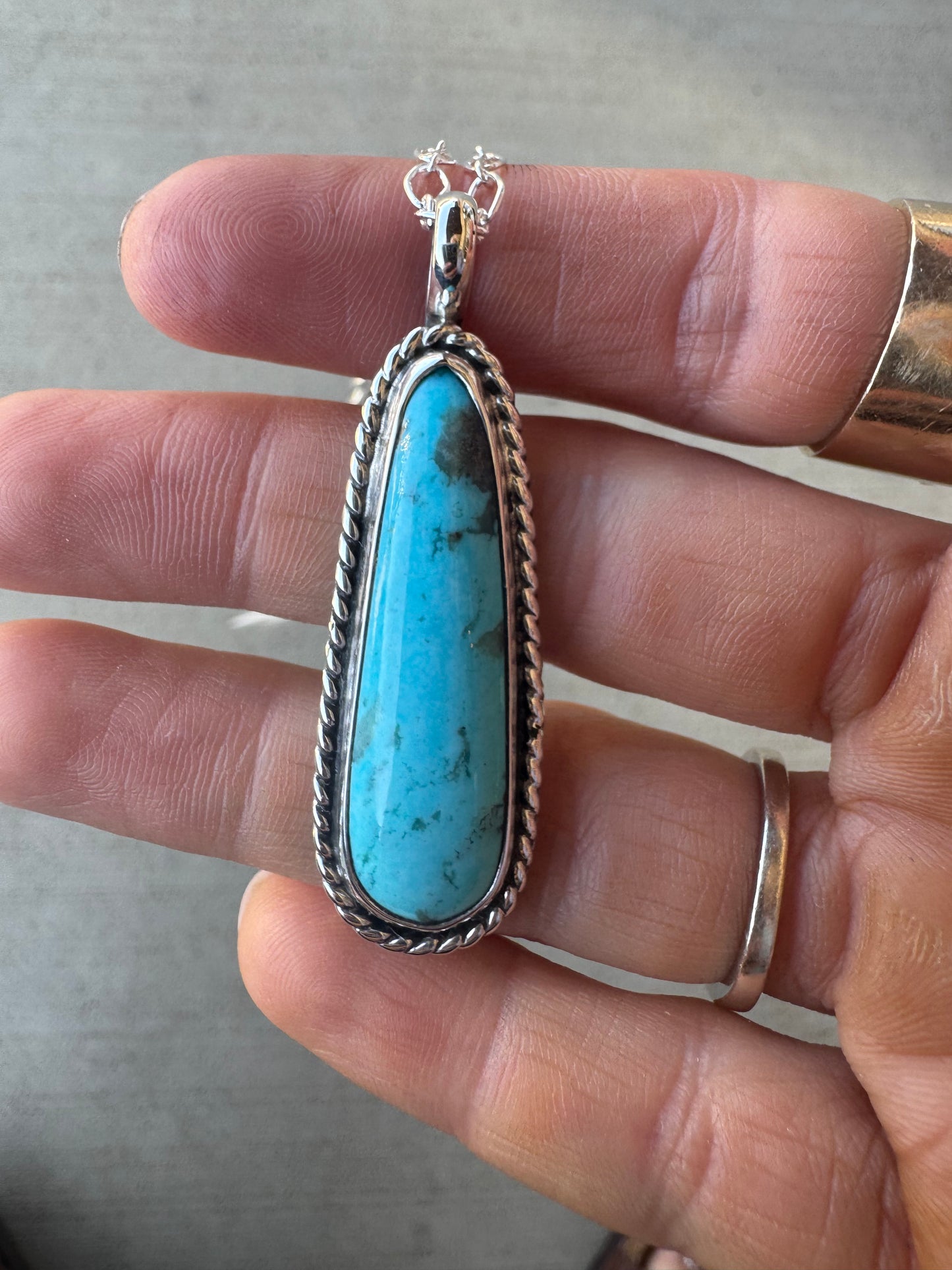 Bright blue Kingman turquoise necklace