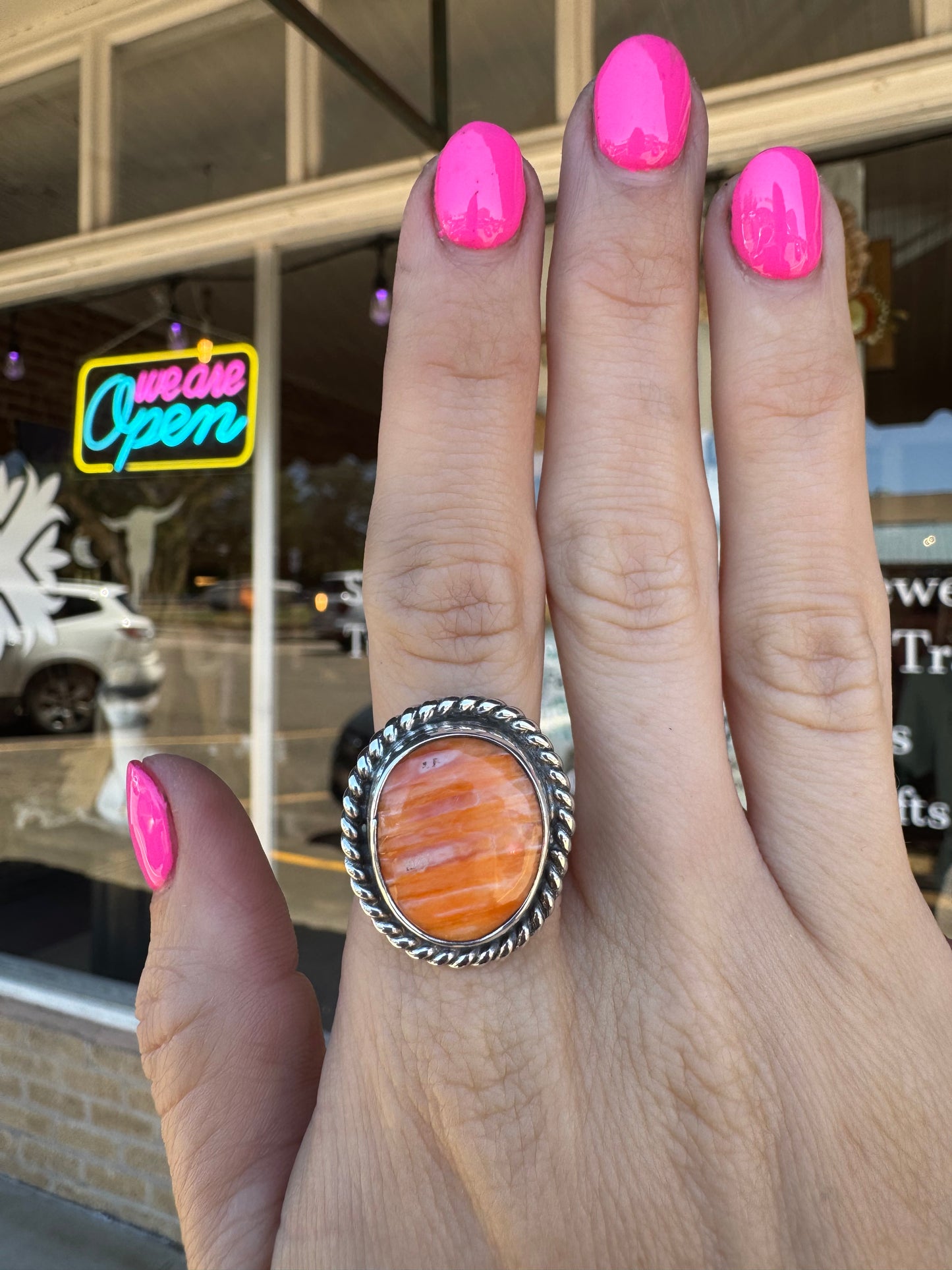 Spiny Oyster ring size 8