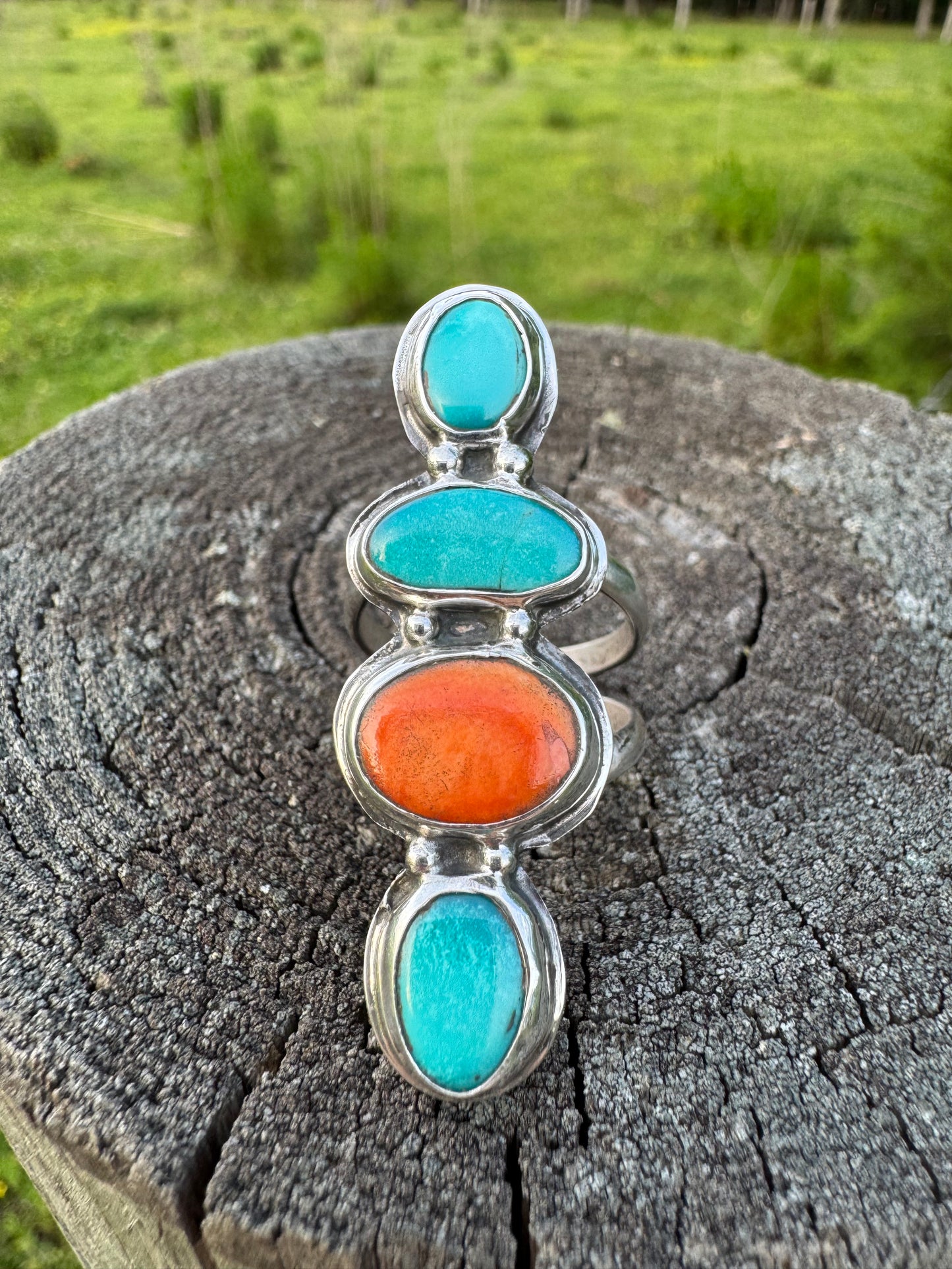 Turquoise and spiny oyster shell Ring size 9