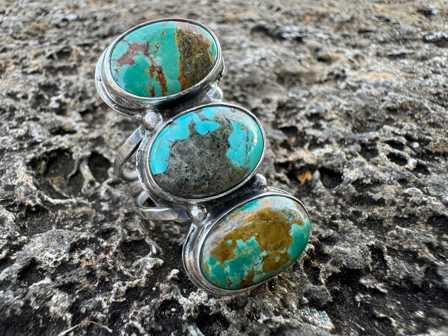 Tyrone Turquoise three stone ring size 8