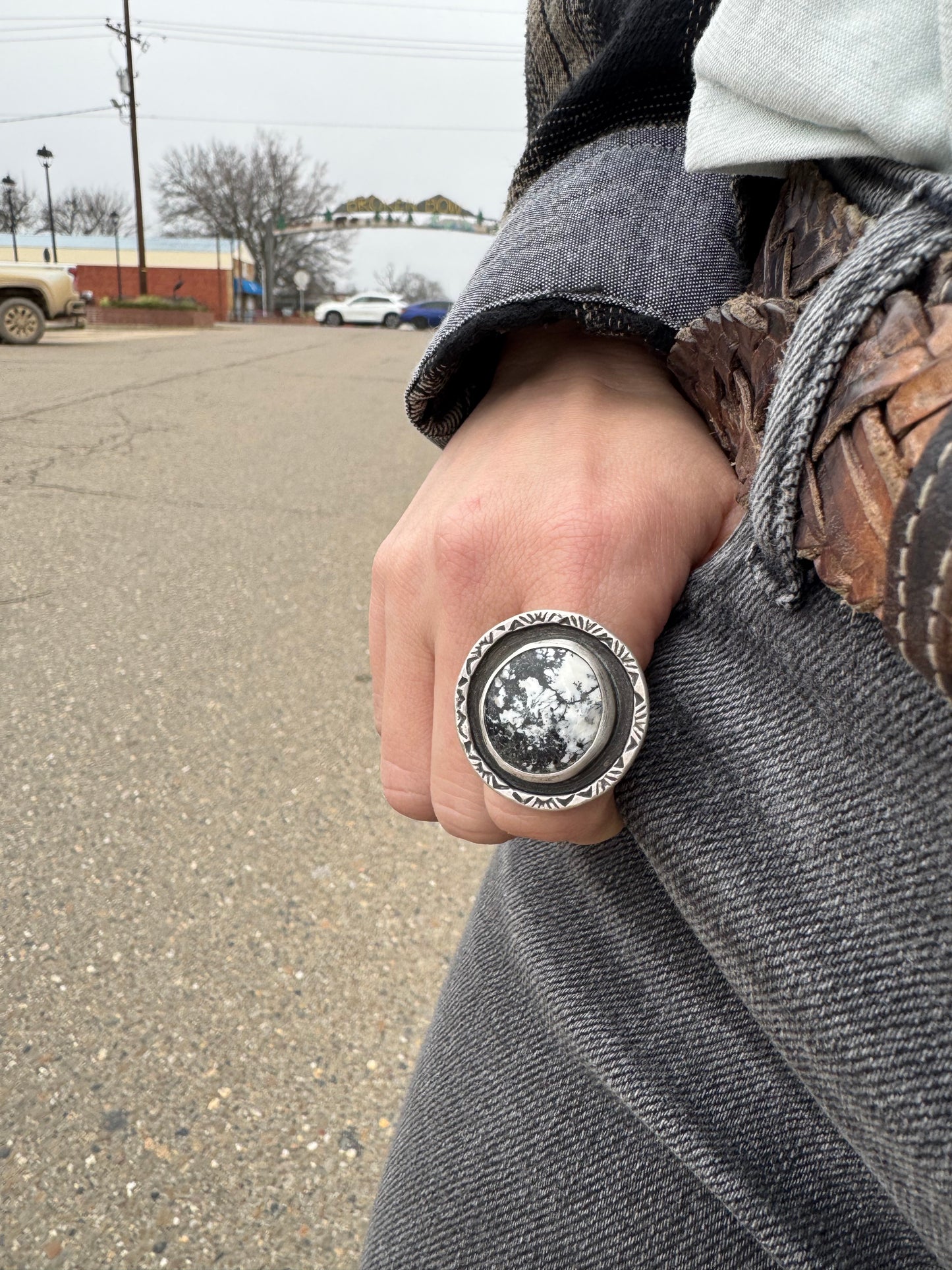 White buffalo shadowbox ring size 9