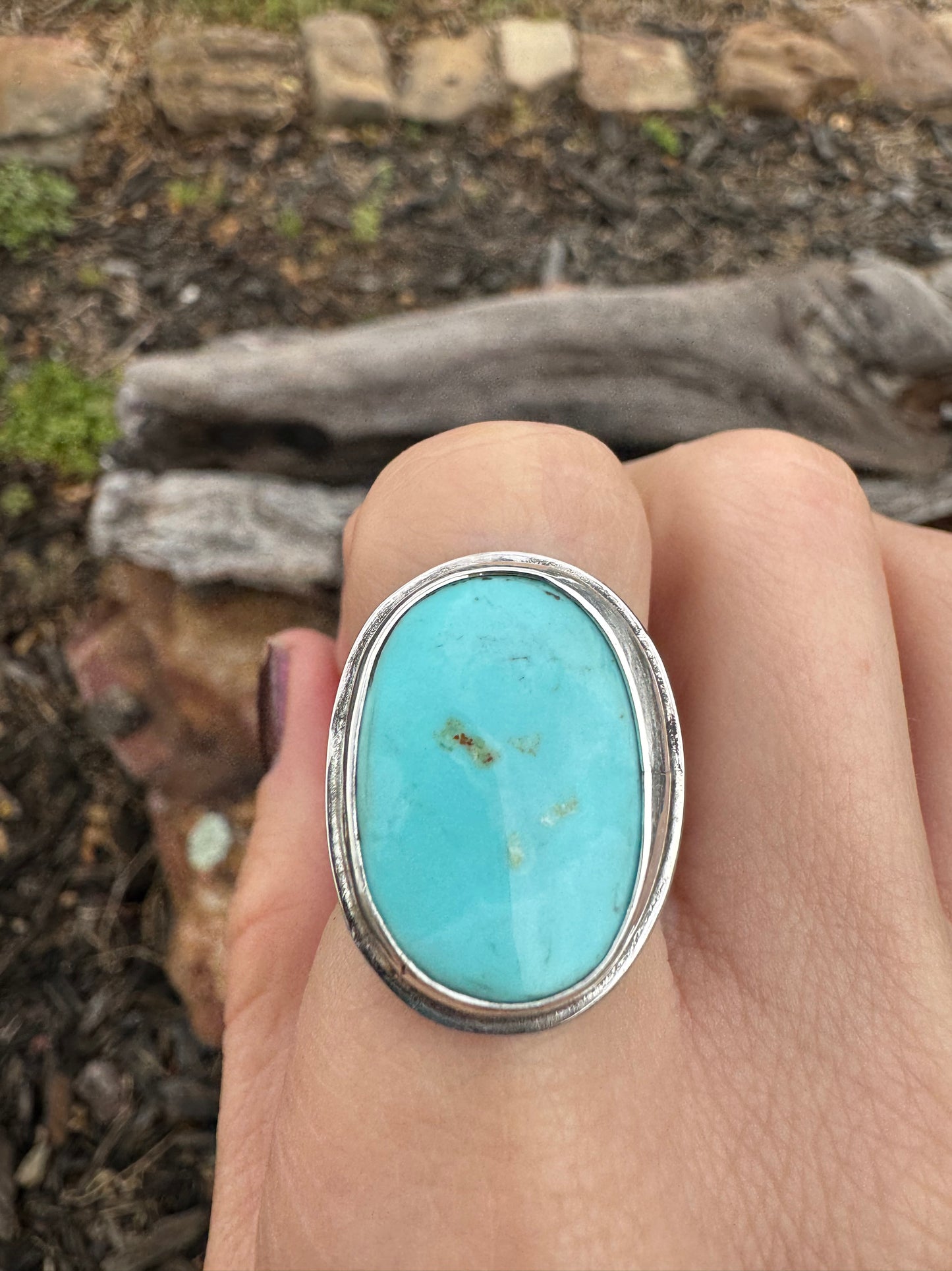 Size 7 oval turquoise ring