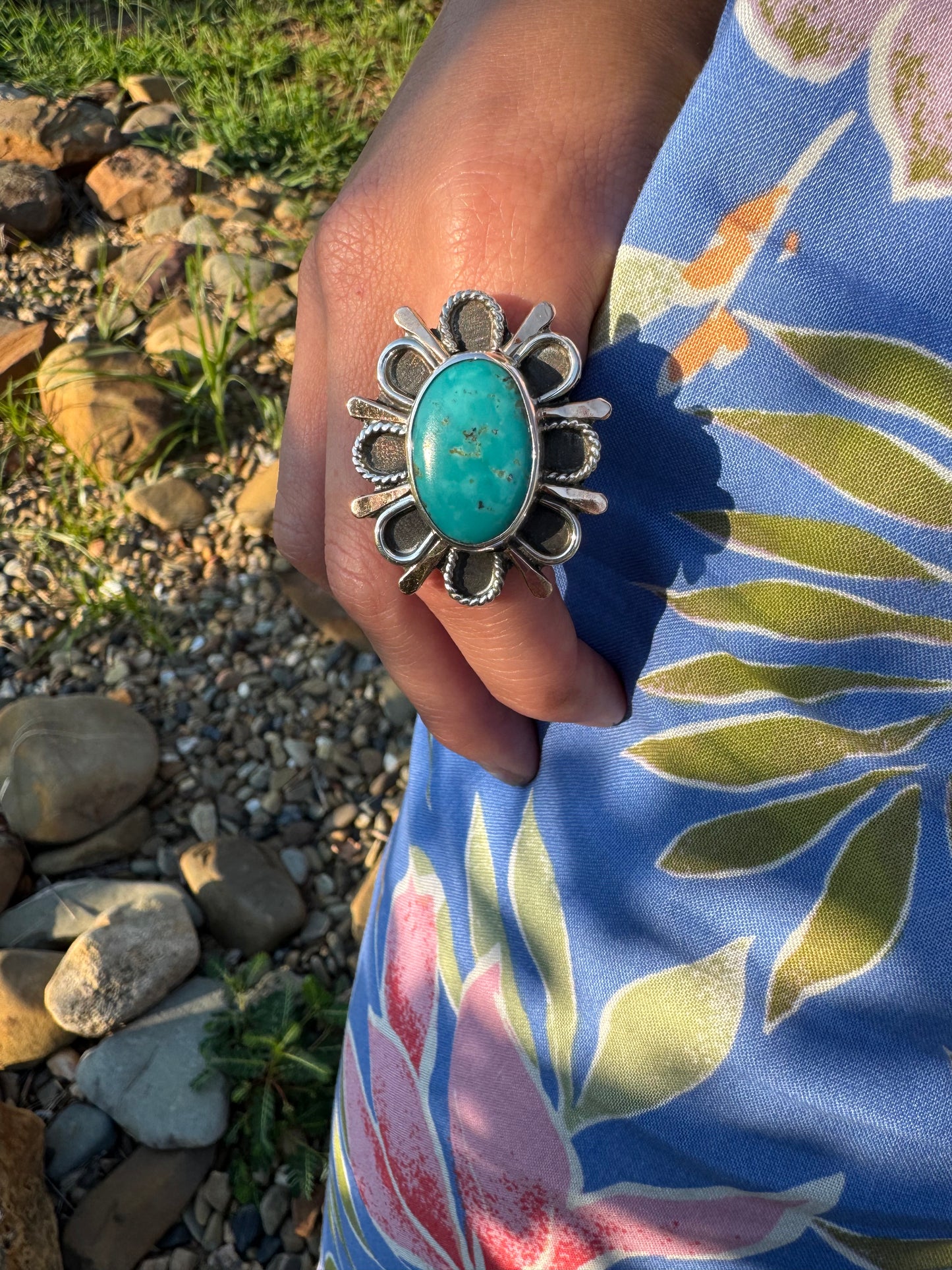 Turquoise sunburst ring size 7