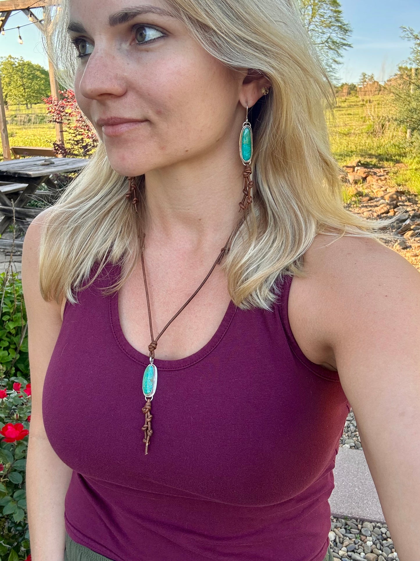 Leather and turquoise Adjustable Necklace