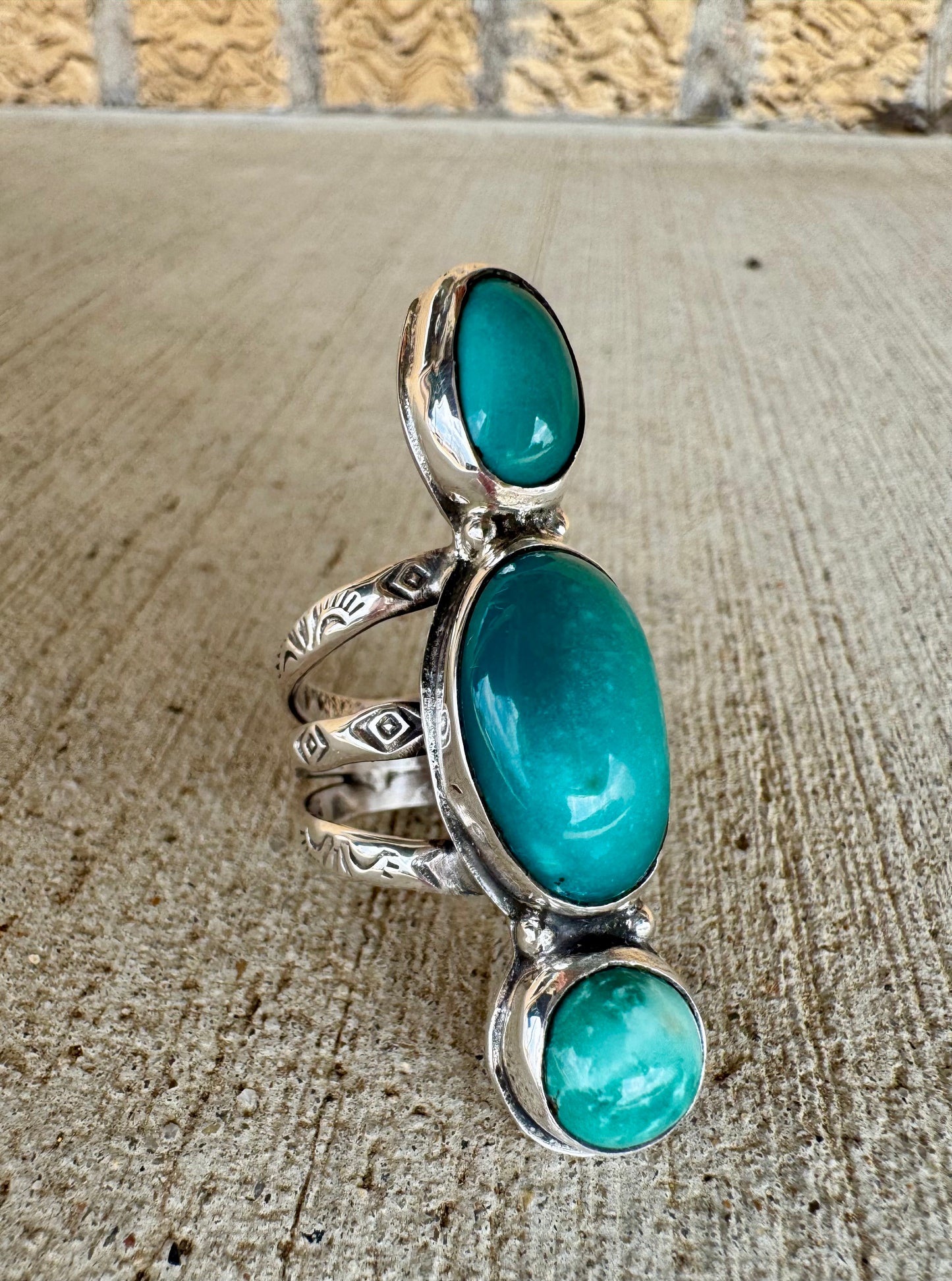 Three stone turquoise ring size 8