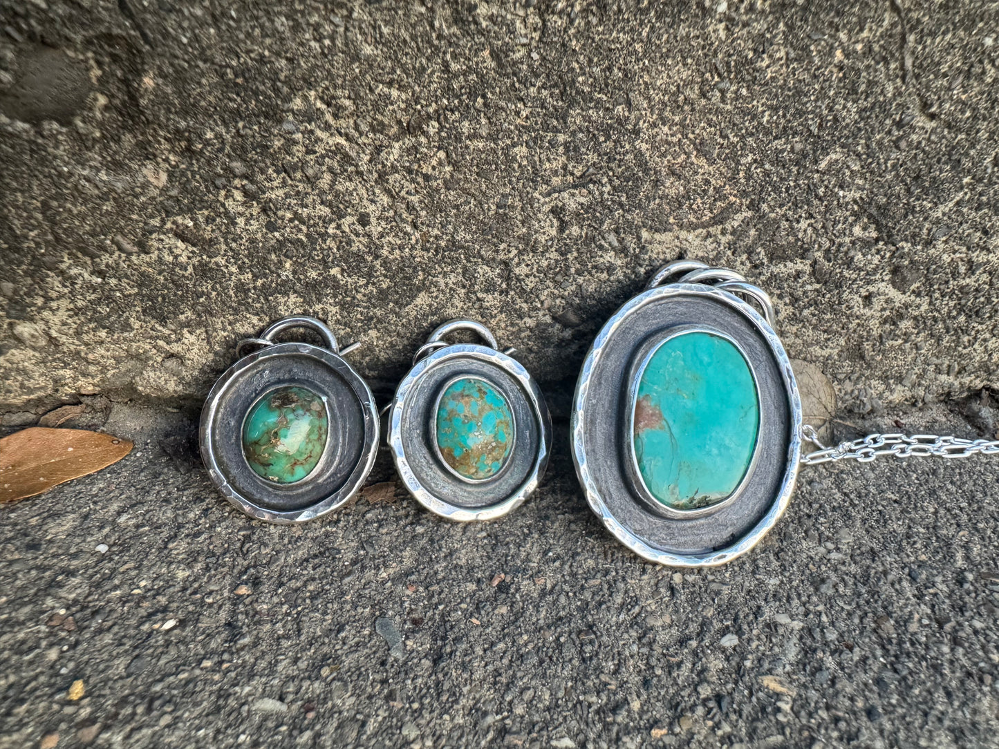 Hammered silver Turquoise Necklace and Earring set