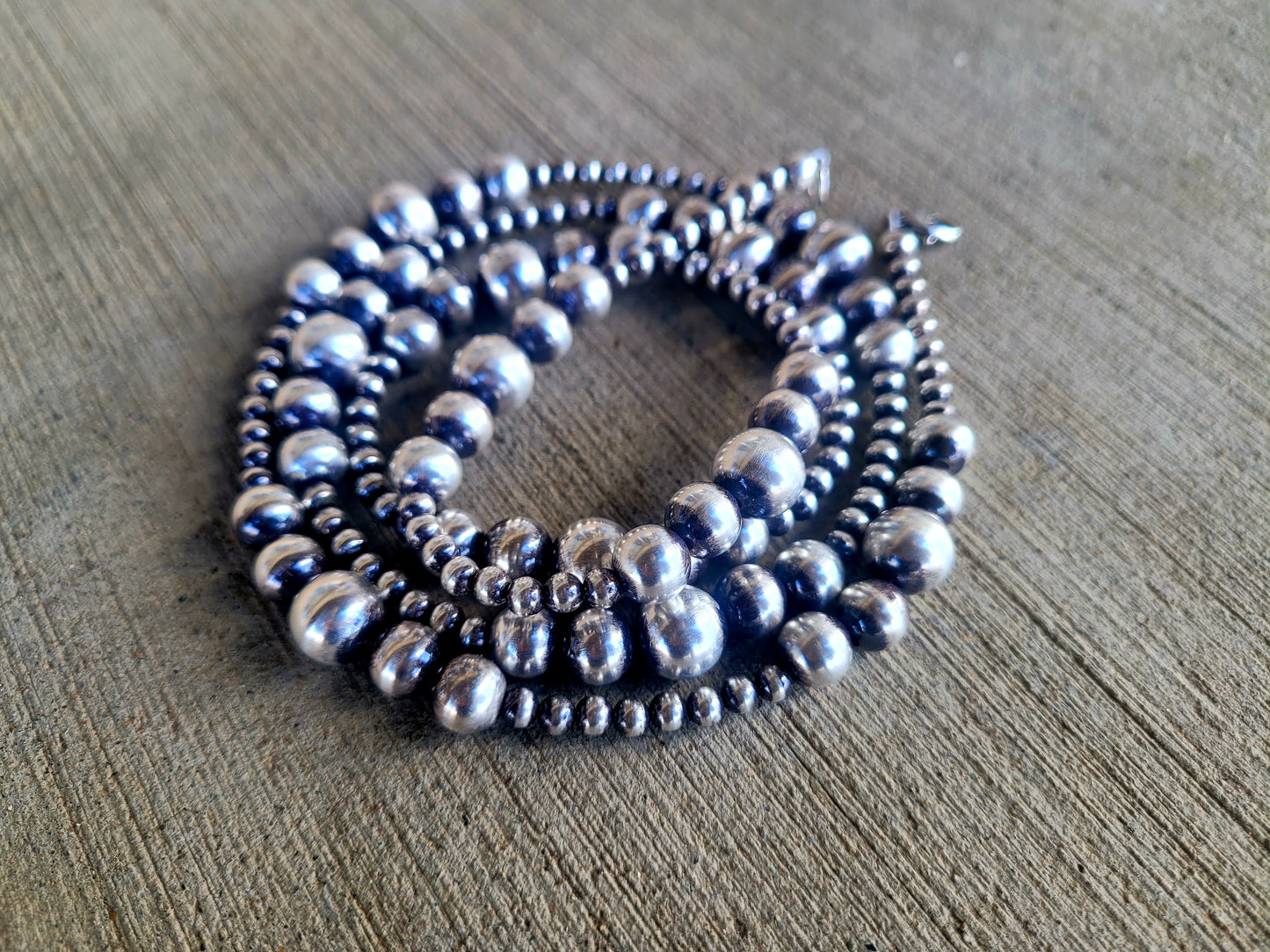 Navajo pearls style 33 inches