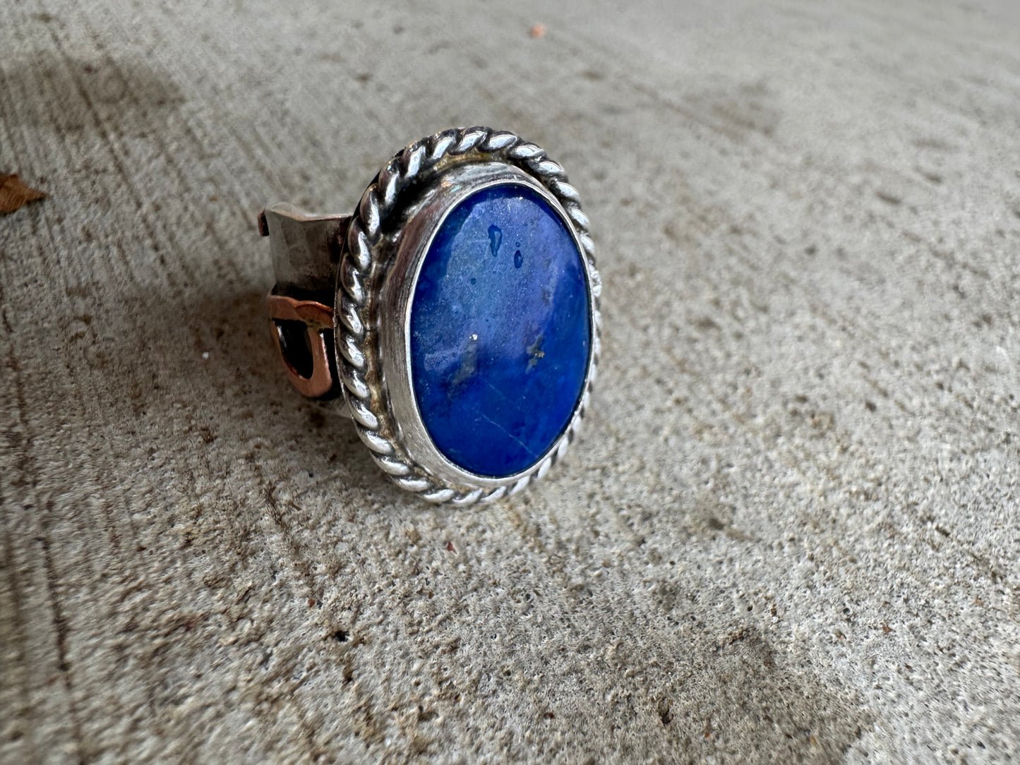 Custom initial ring for Susan