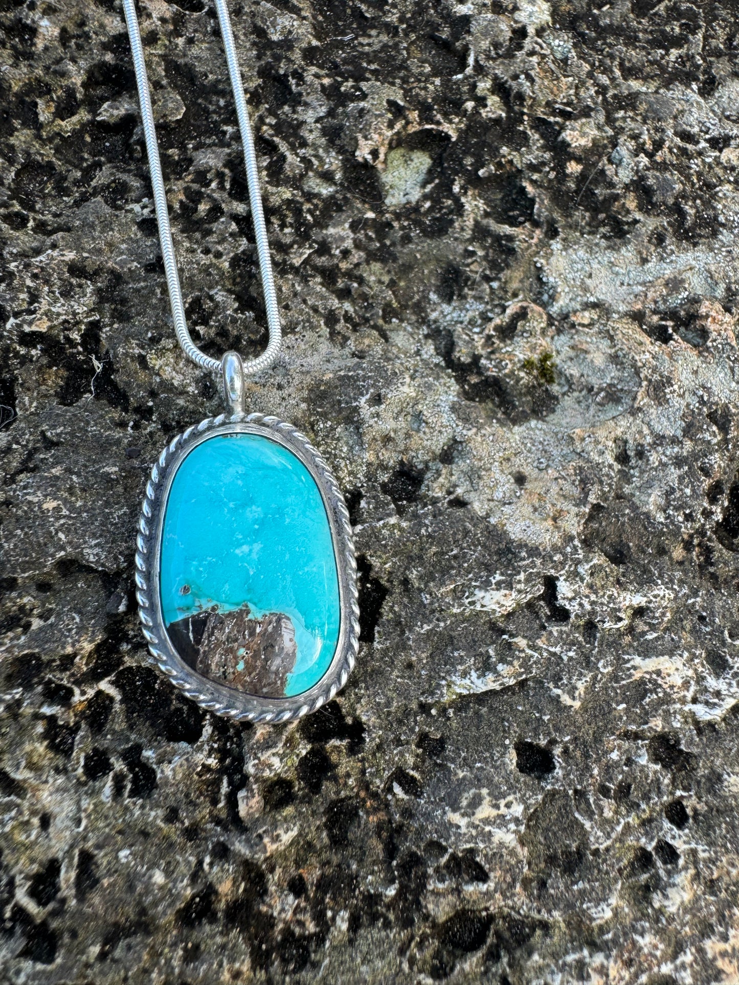 Long chain Turquoise pendant