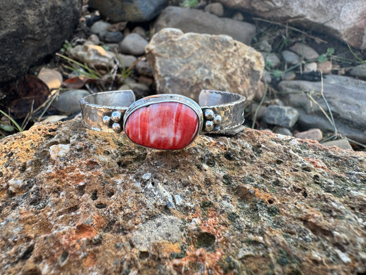 Red Spiny oyster cuff