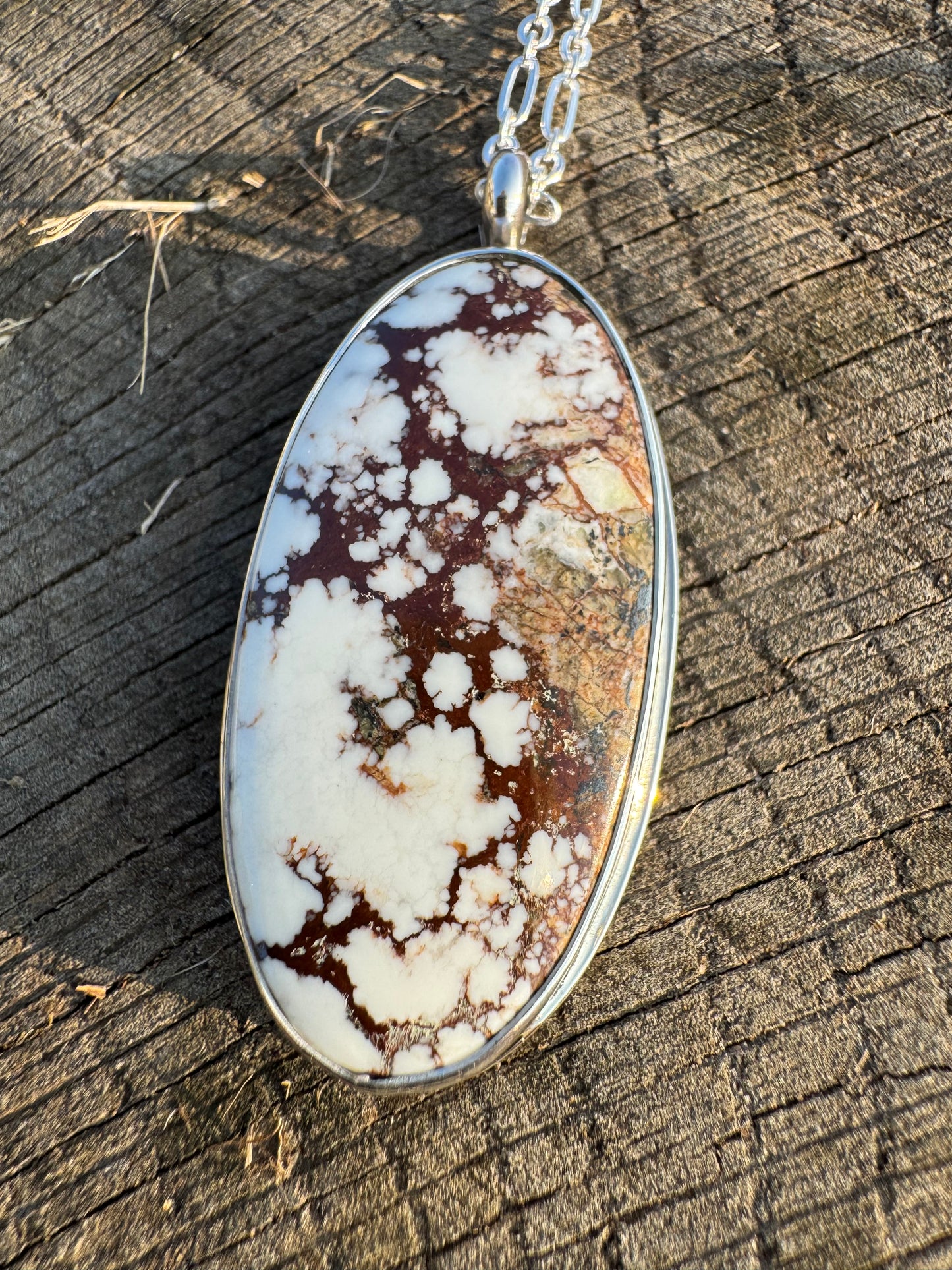 Oval Wild Horse Magnesite Necklace