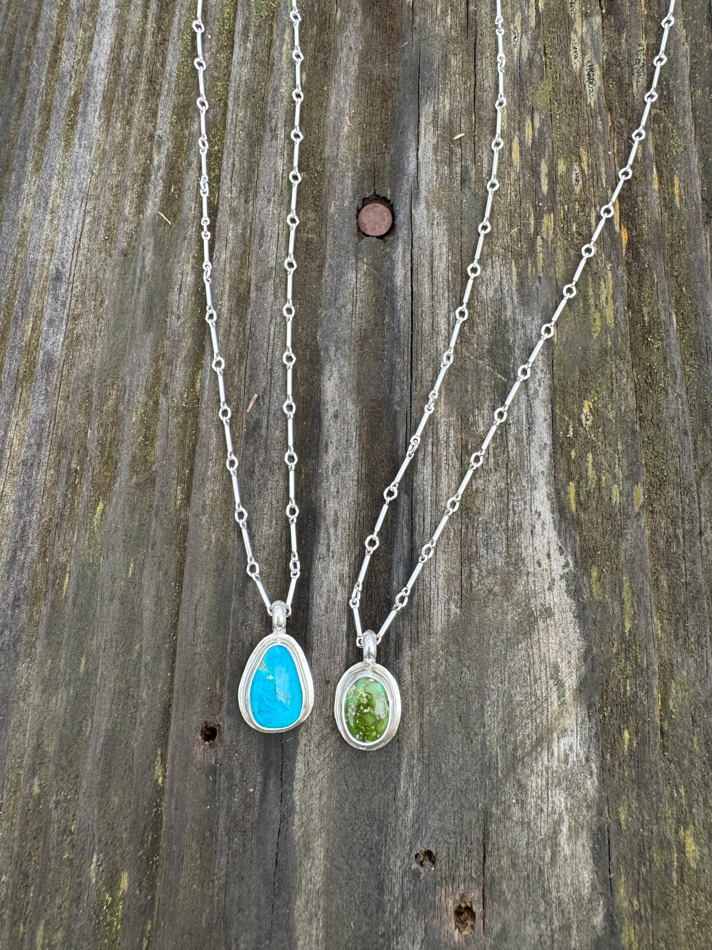 Bright blue Campitos Turquoise dainty pendant