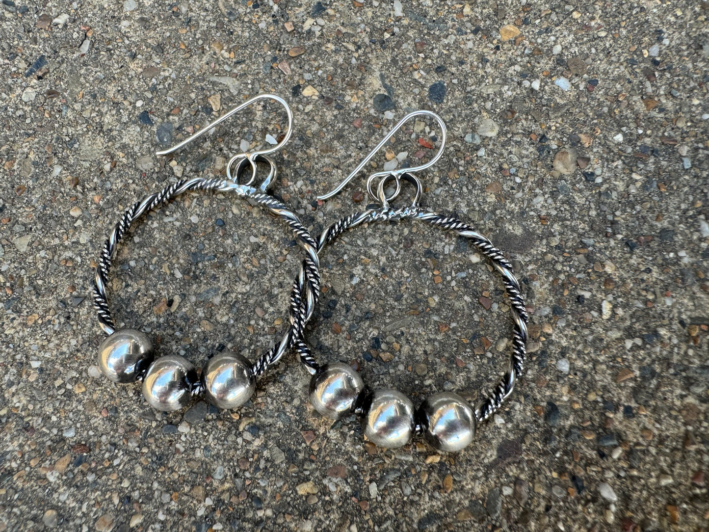 Everyday Hoop earrings