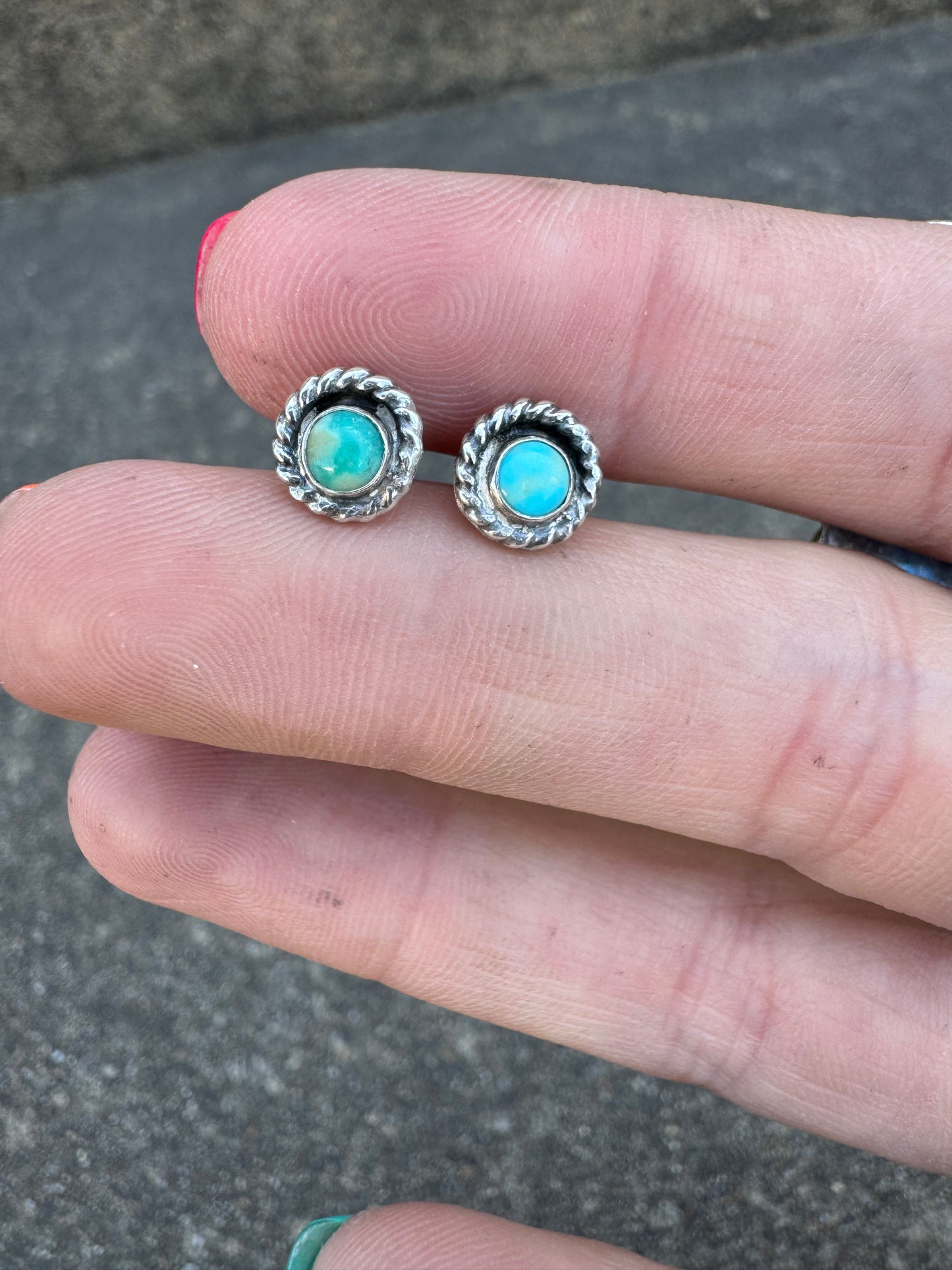 Mona Lisa turquoise Post earrings