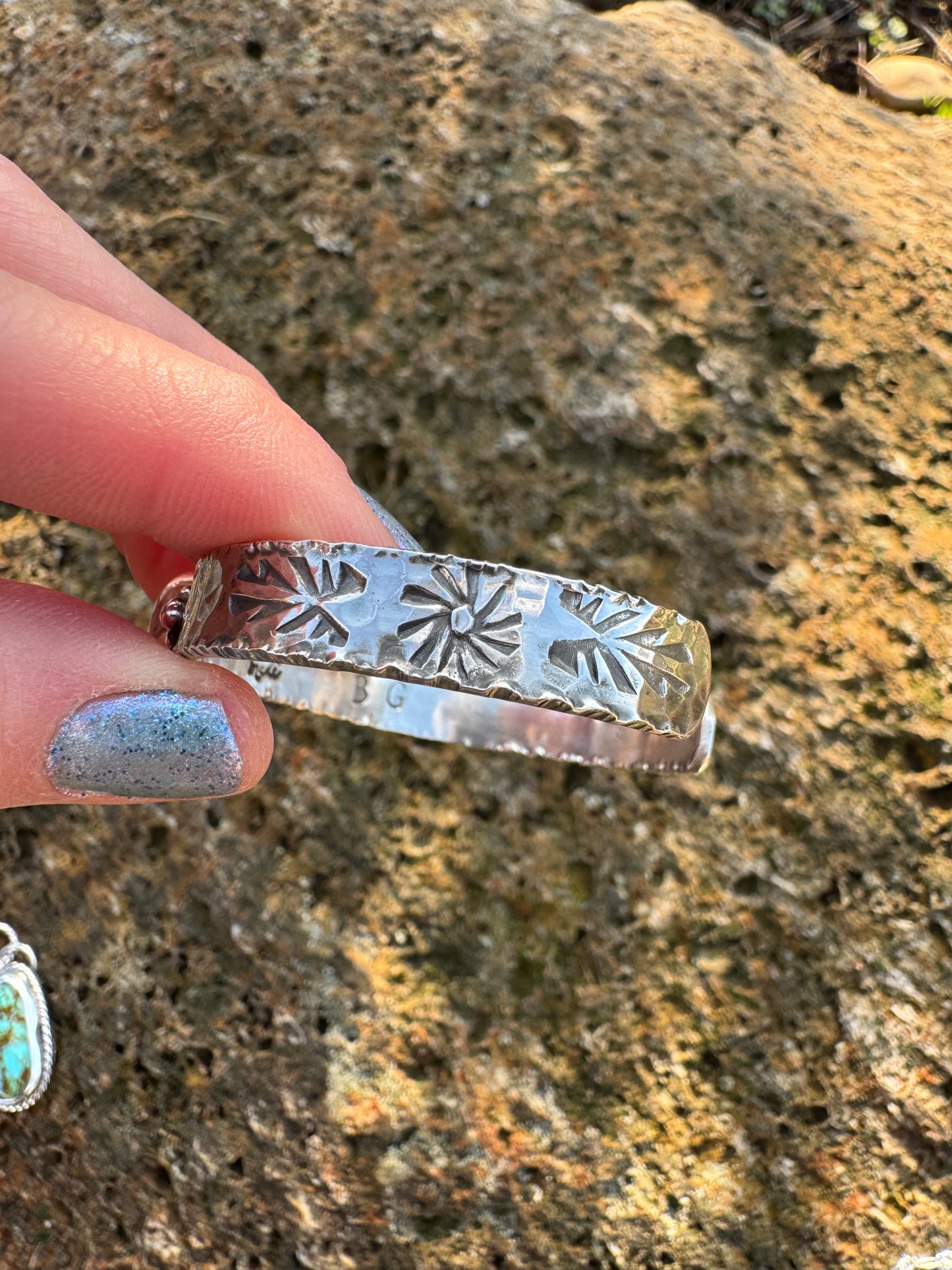 Red Spiny oyster cuff