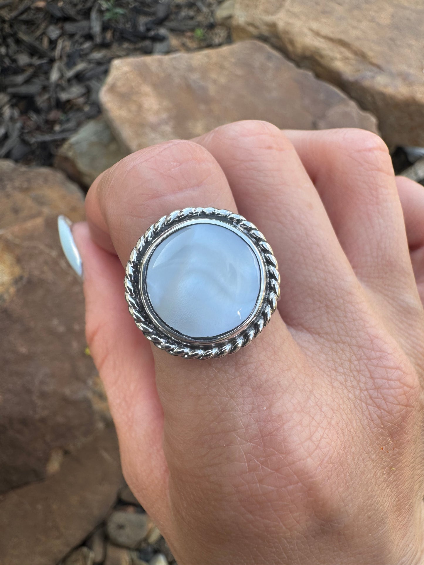 Mother of Pearl Ring size 7