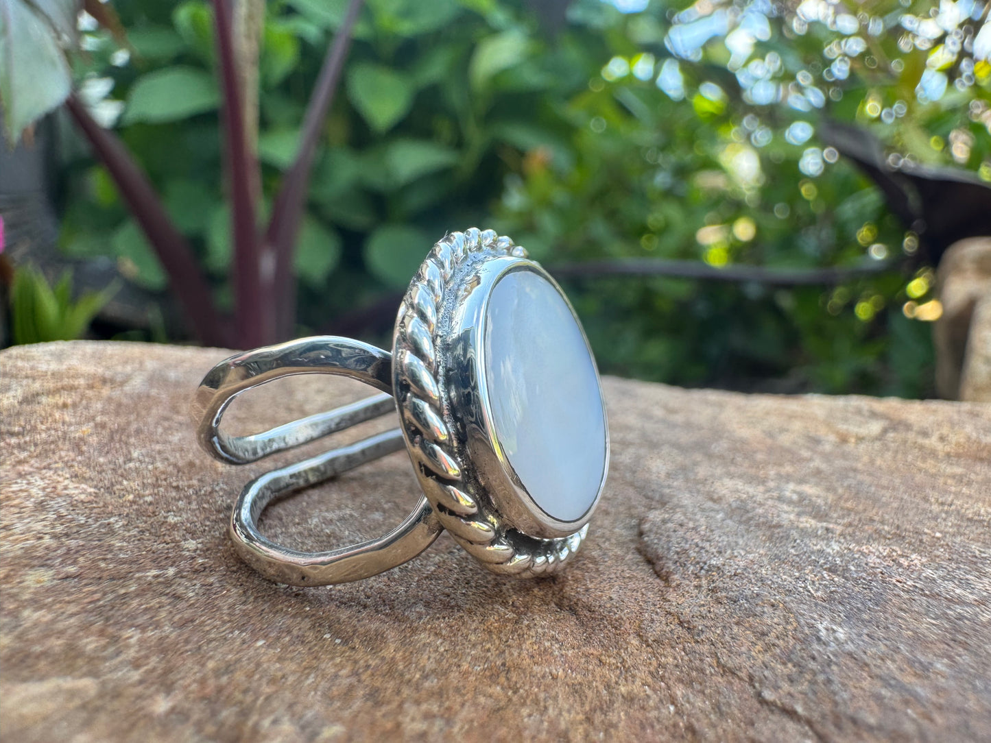 Mother of Pearl Ring size 7