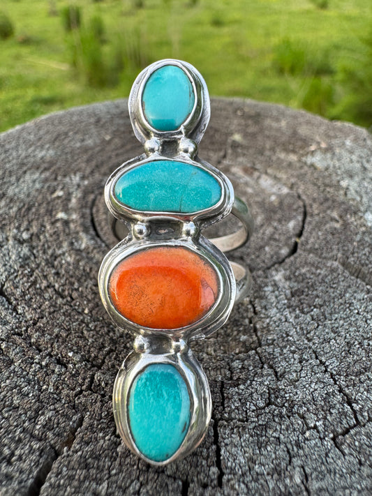 Turquoise and spiny oyster shell Ring size 9