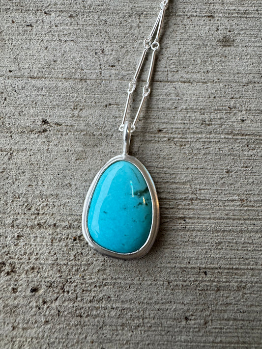 Small Bright blue Kingman Turquoise pendant