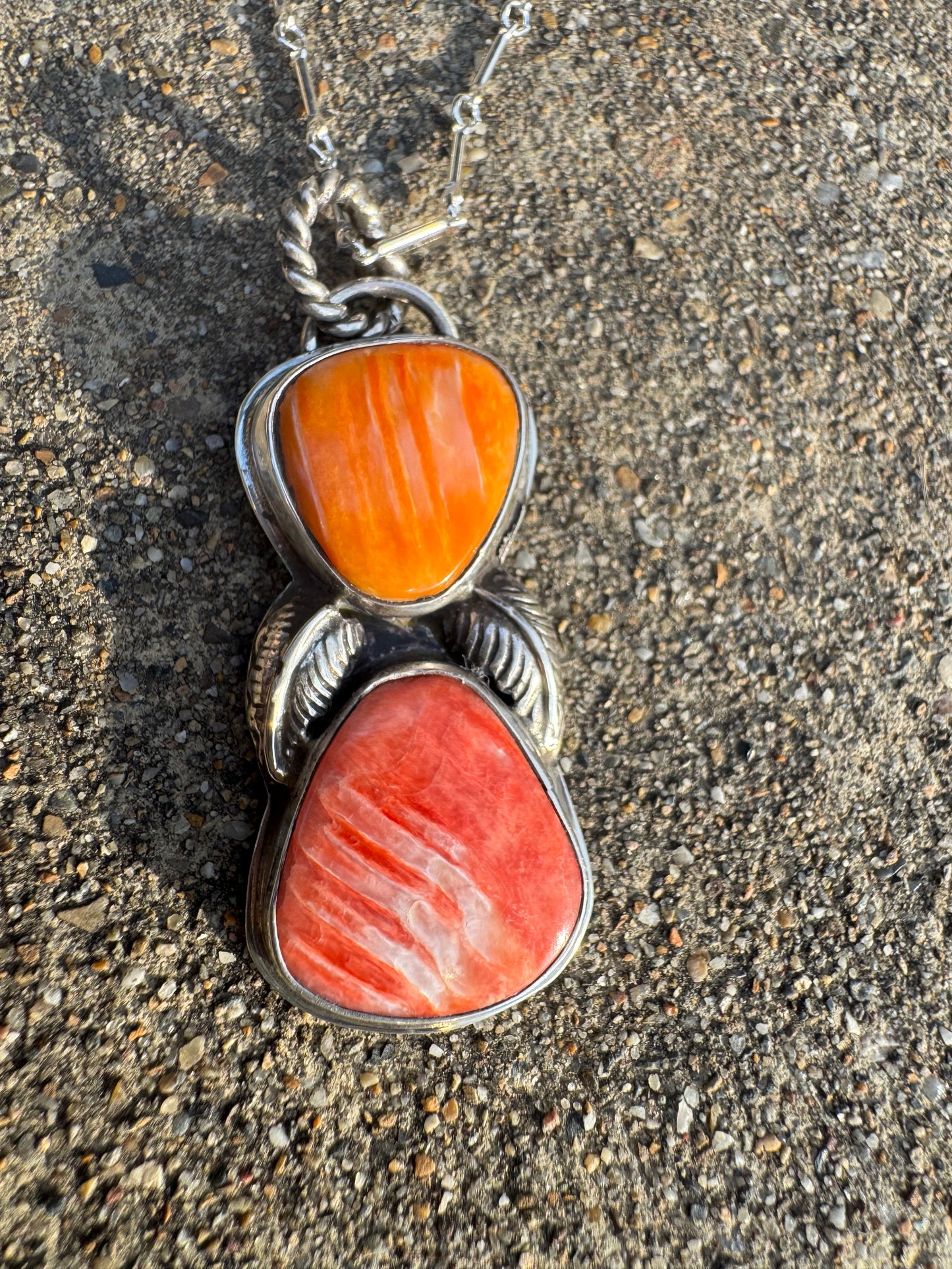 Two tone spiny oyster necklace