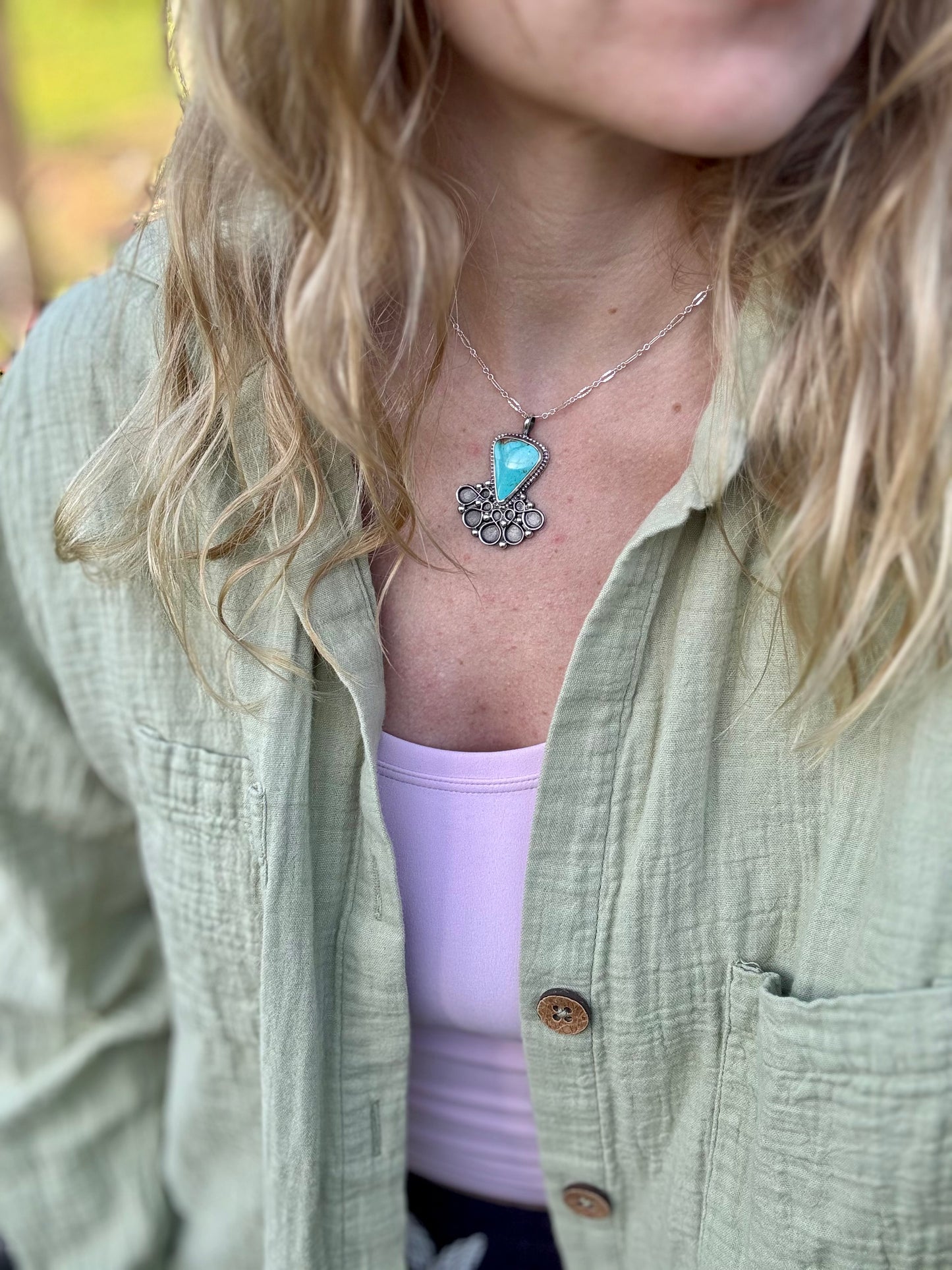 Kings Manassa Pear Filigree pendant