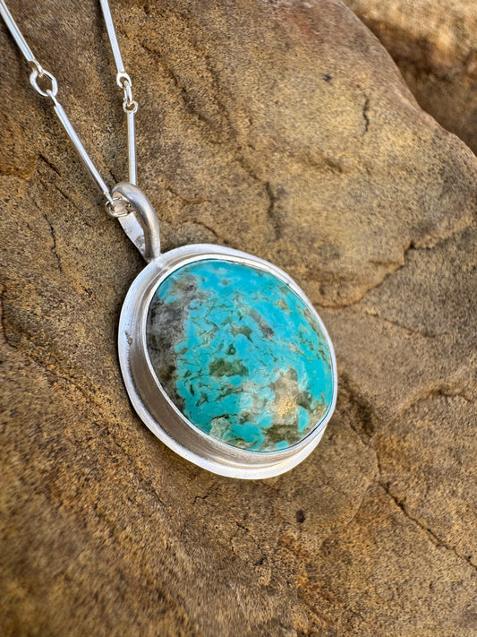 Simplistic Kingman turquoise pendant