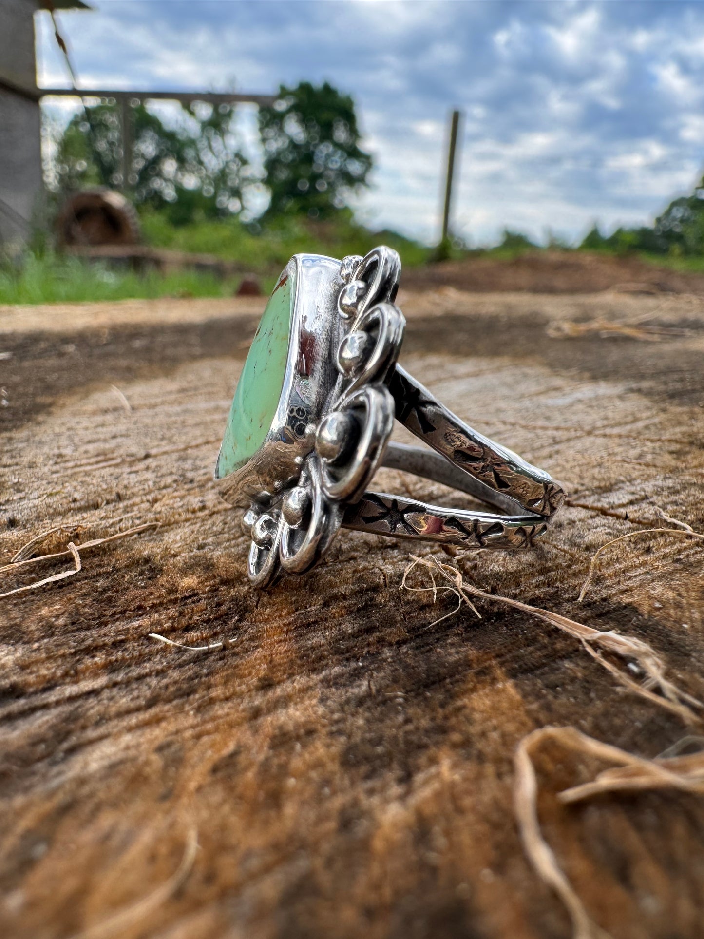 Desert Bloom Tyrone Turquoise ring size 8
