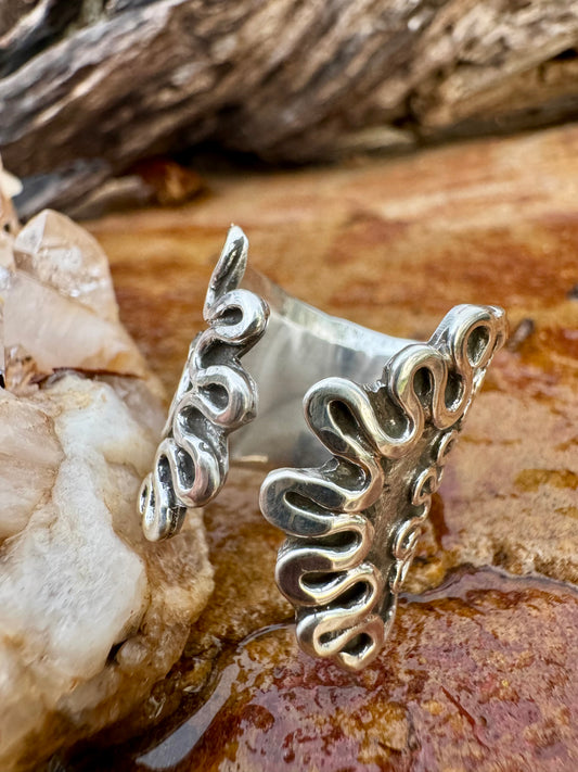 Twisted Bloom Ring Cuff