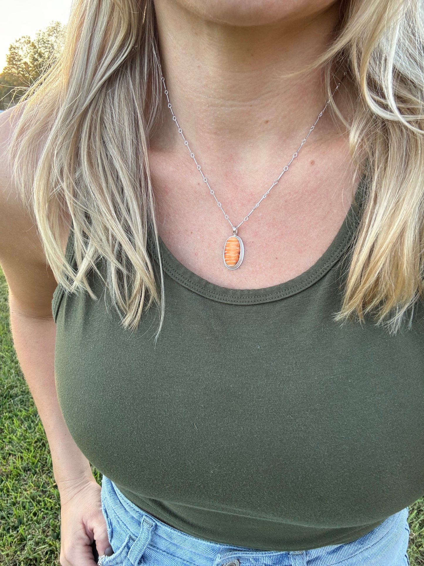 Spiny Oyster Shell Dainty Pendant