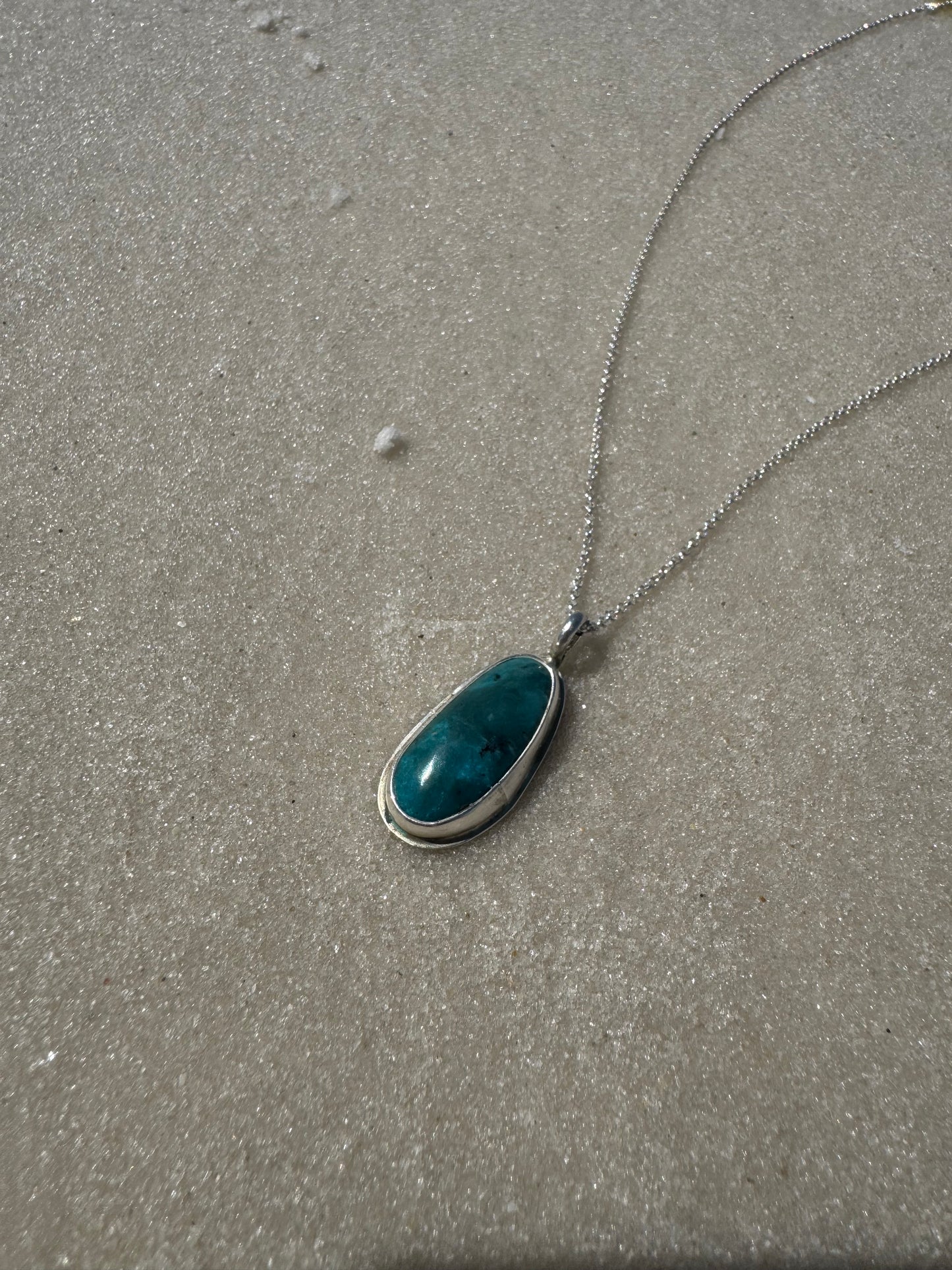 Dark blue medium sized dainty pendant