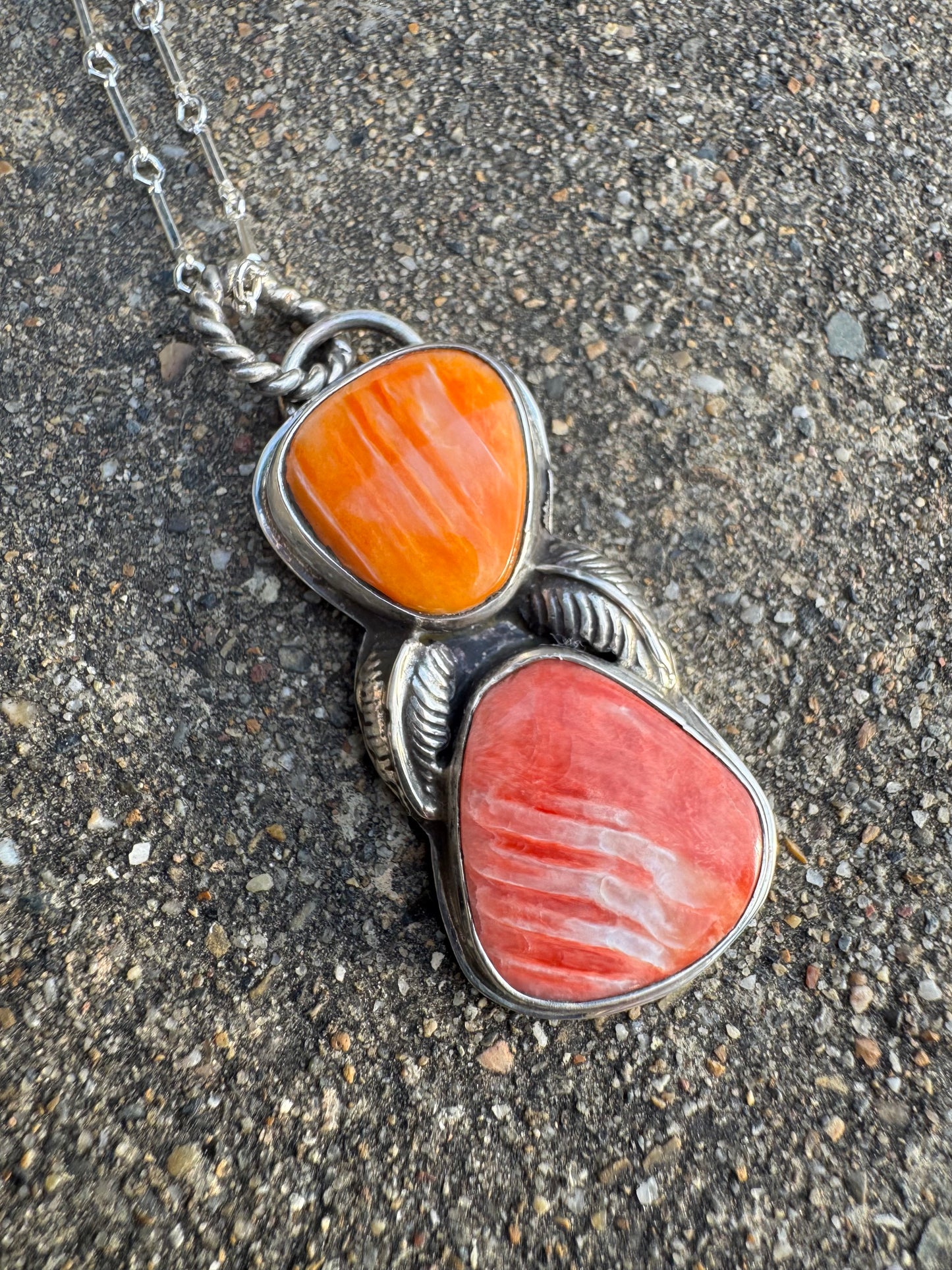 Two tone spiny oyster necklace