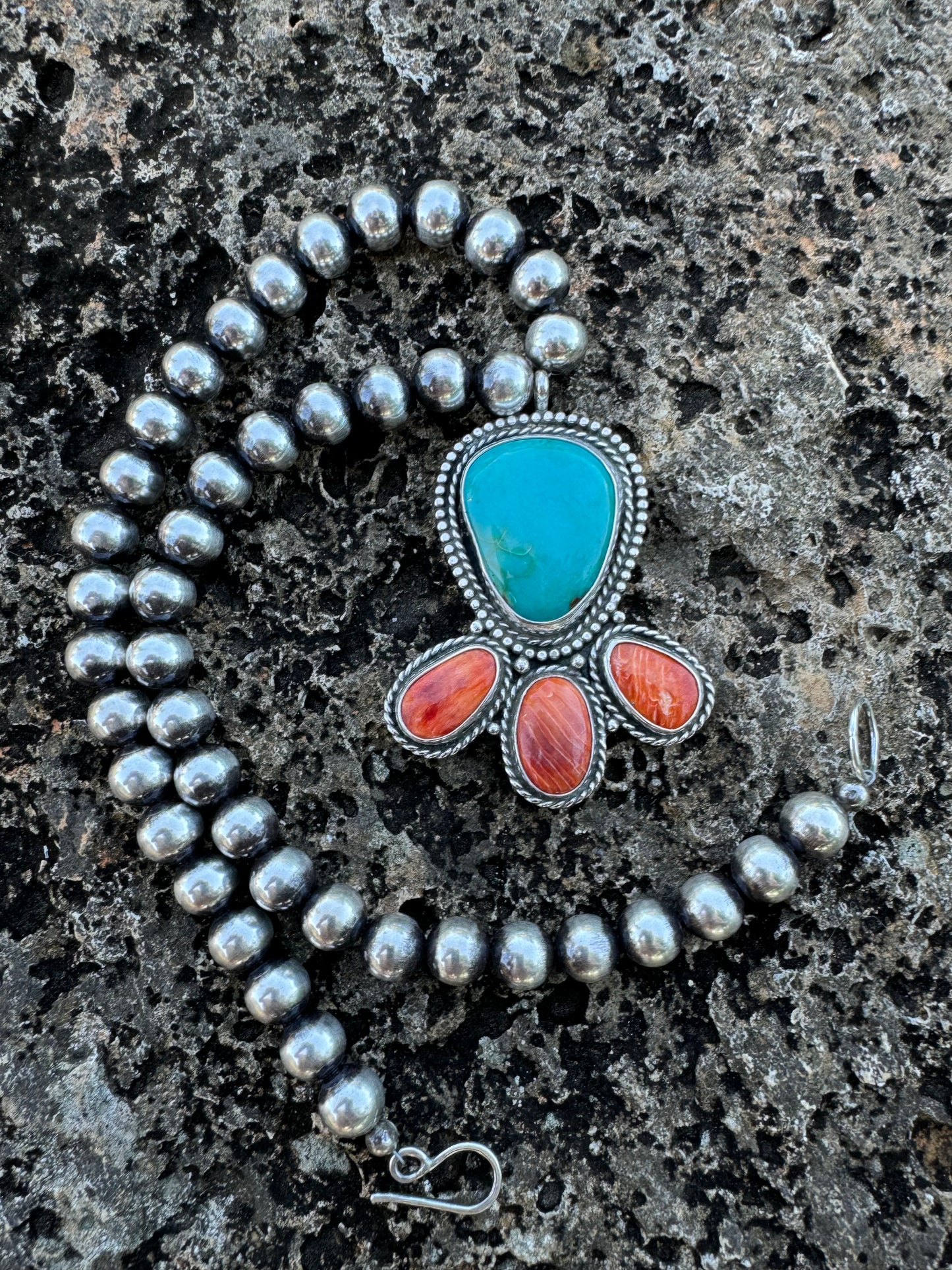 Turquoise and Spiny oyster Navajo Pearl Necklace