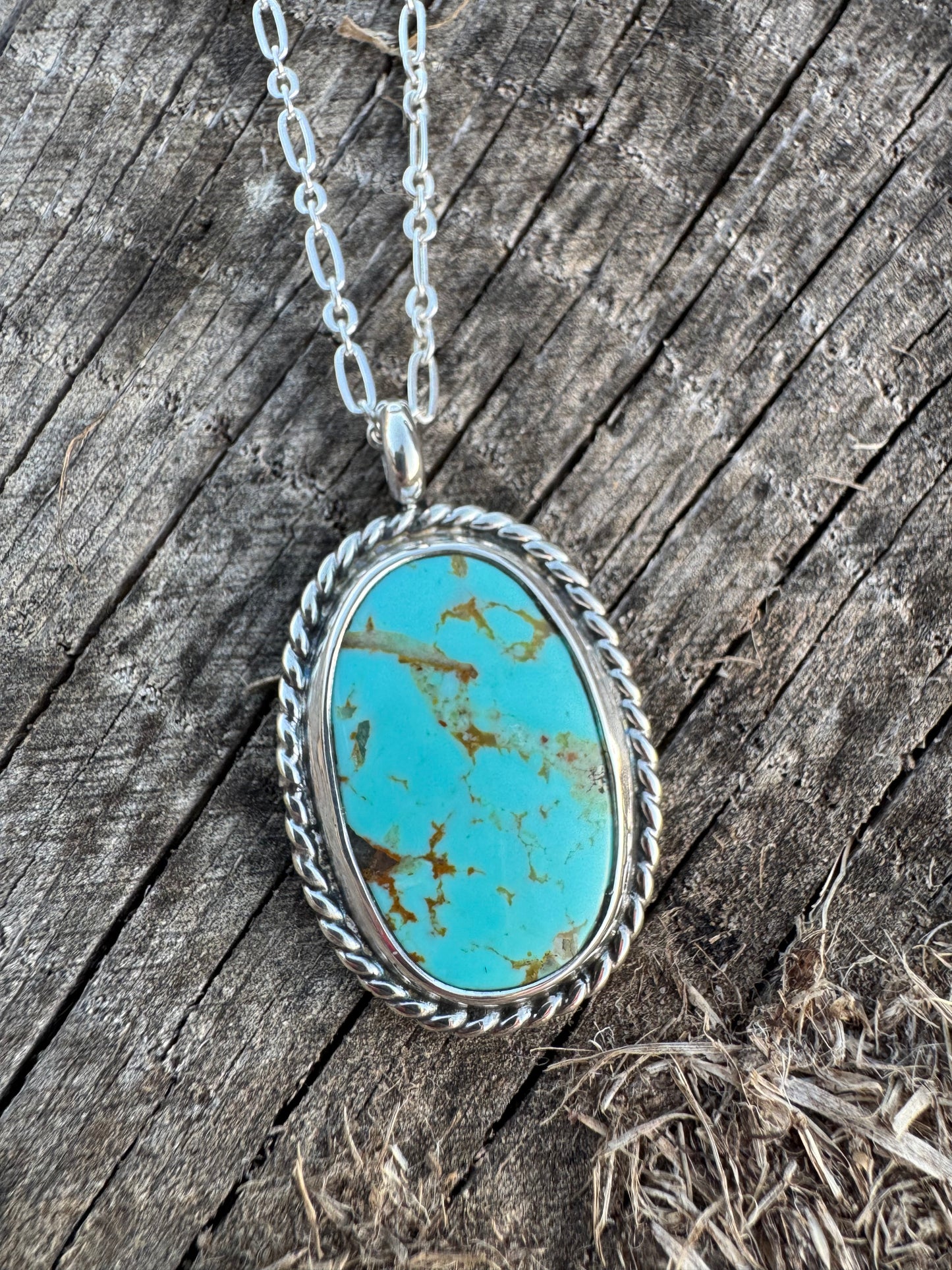 Tyrone turquoise twisted rope pendant
