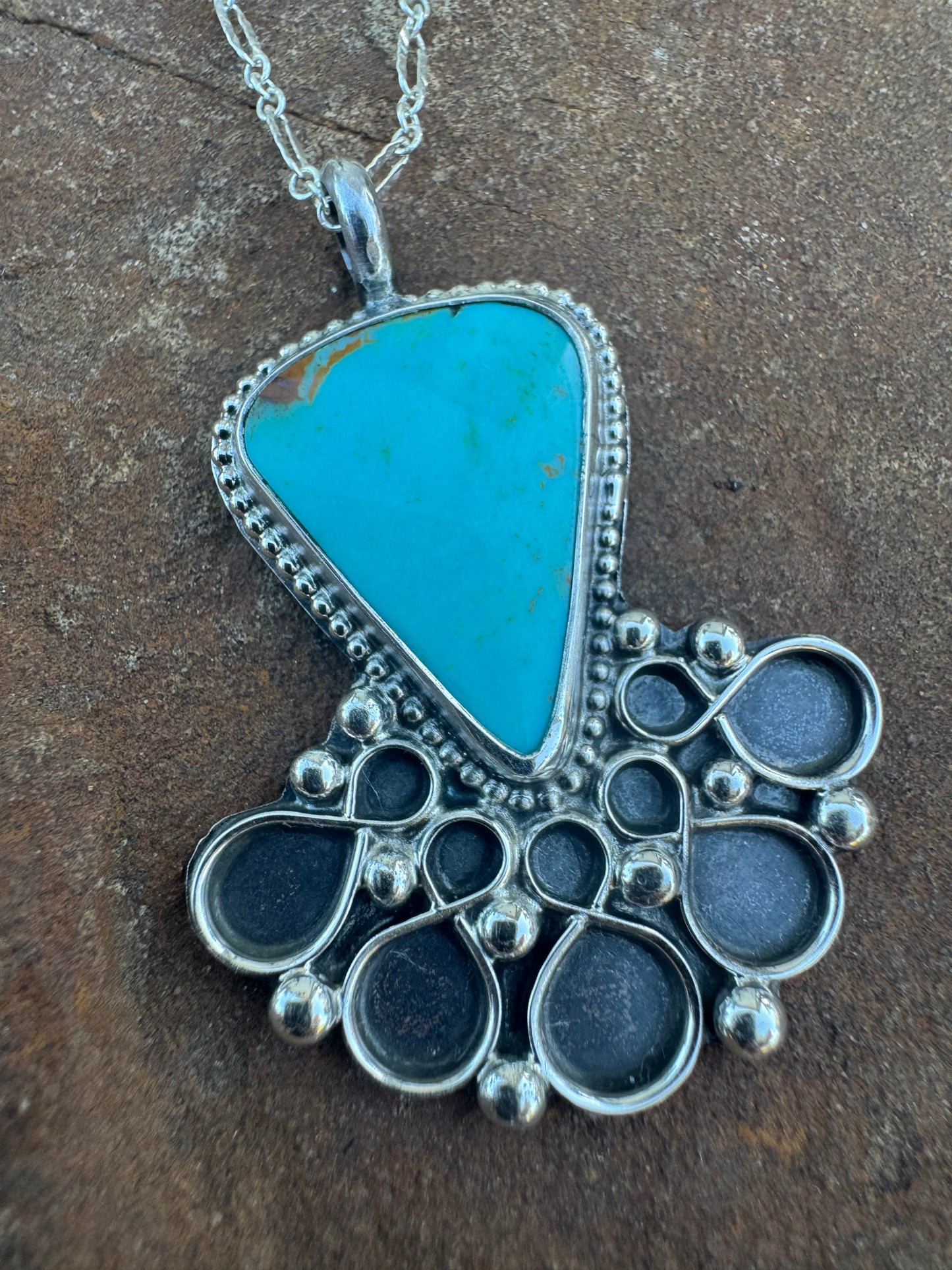 Kings Manassa Pear Filigree pendant