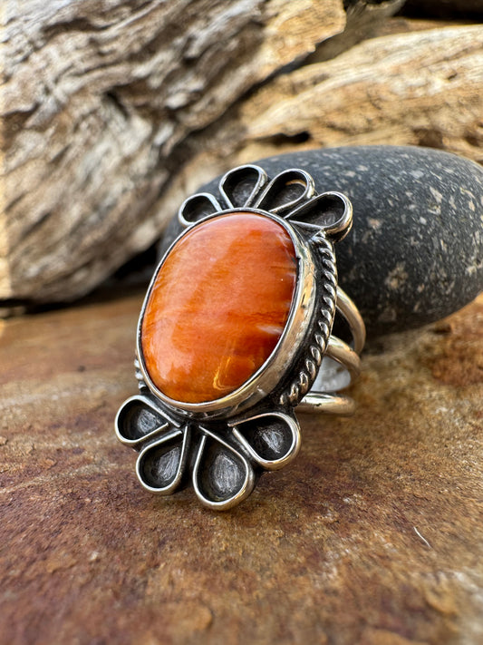 Spiny oyster Filigree Ring size 7.5