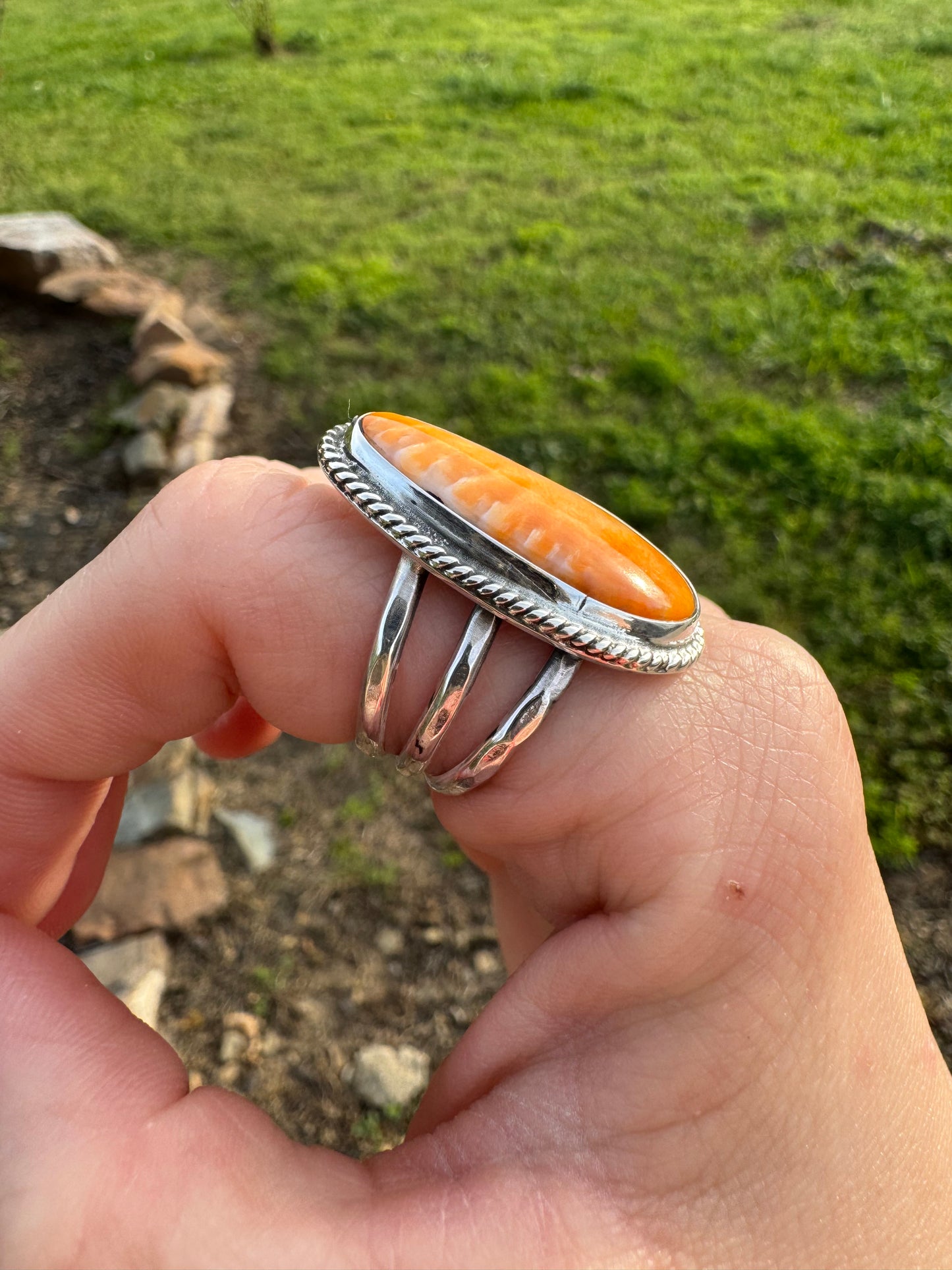 Long oval Spiny oyster ring size 8.5