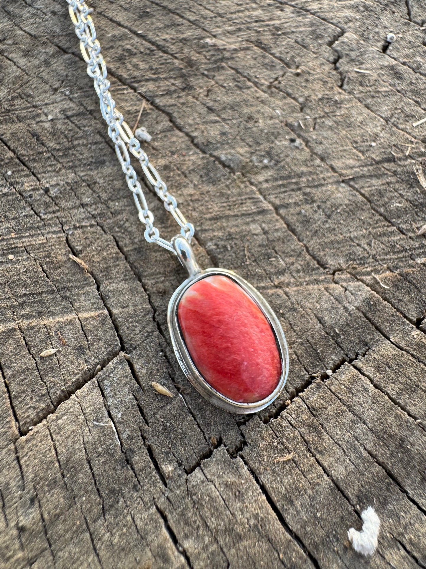 Red Spiny Oyster Little Pendant