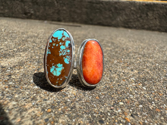 Spiny oyster and turquoise adjustable ring