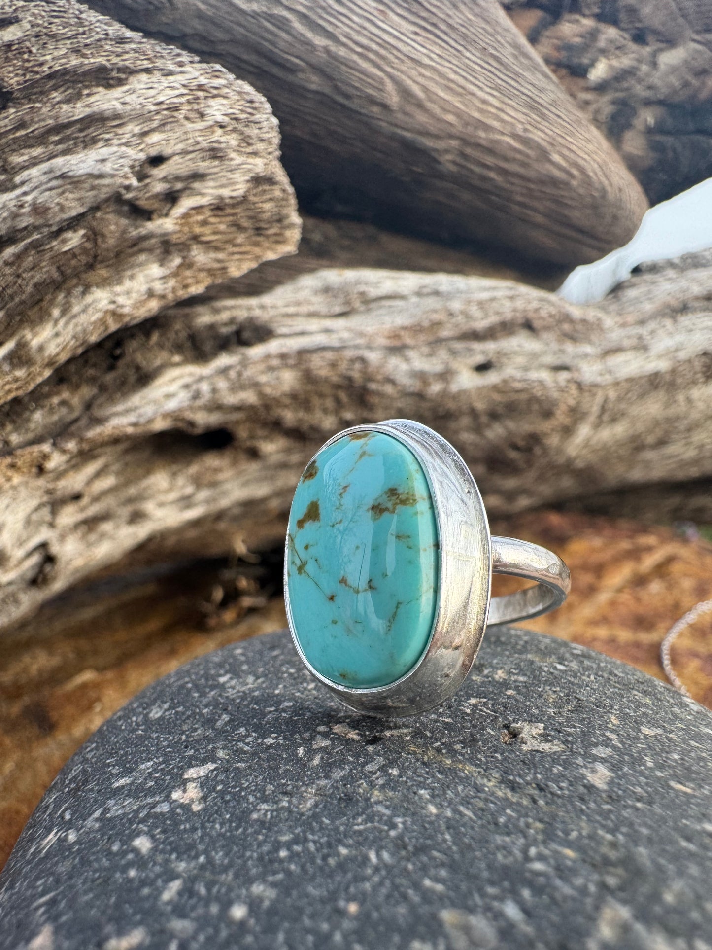 Elegant Tyrone turquoise ring size 7