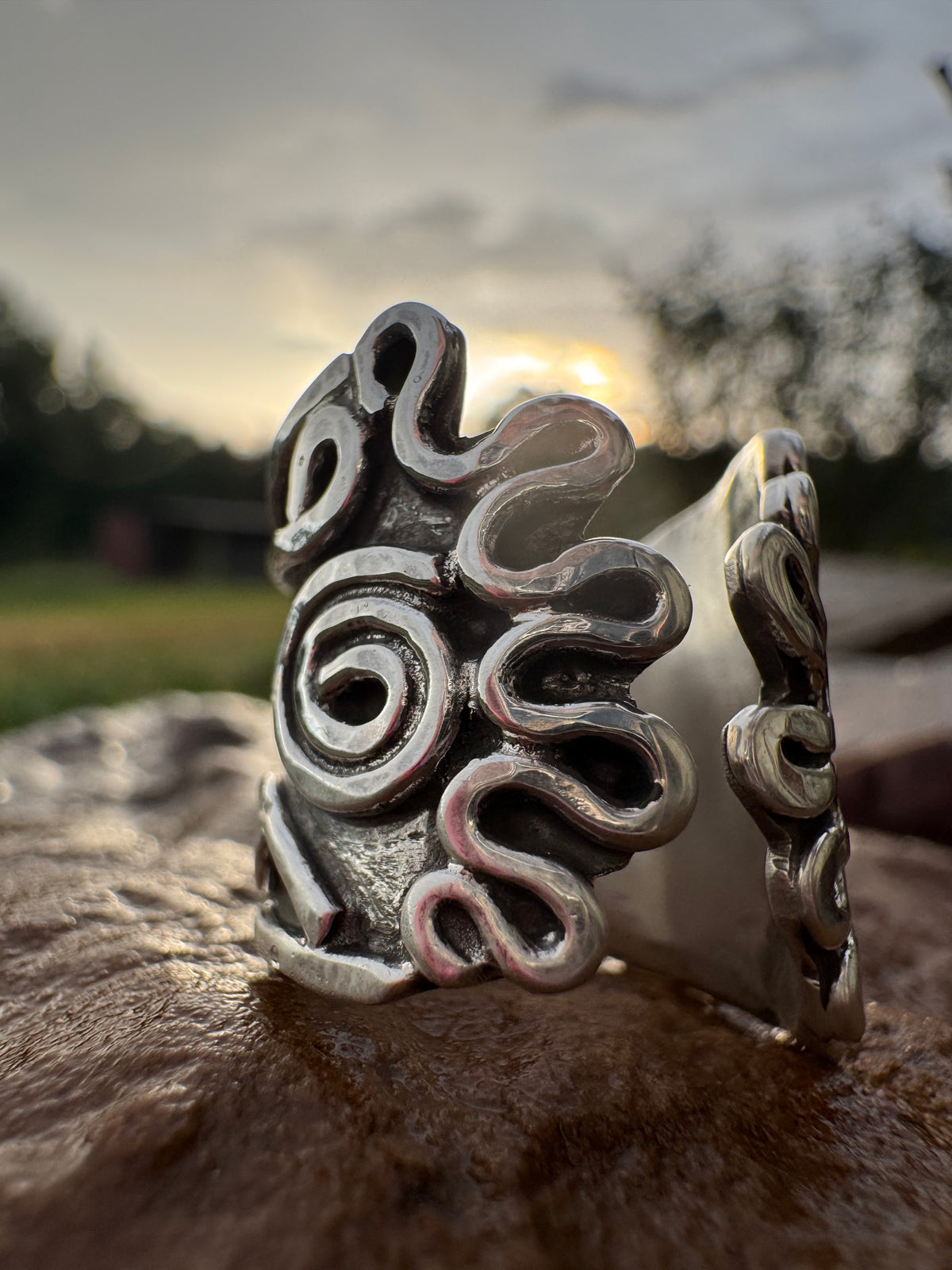 Twisted Bloom Ring Cuff