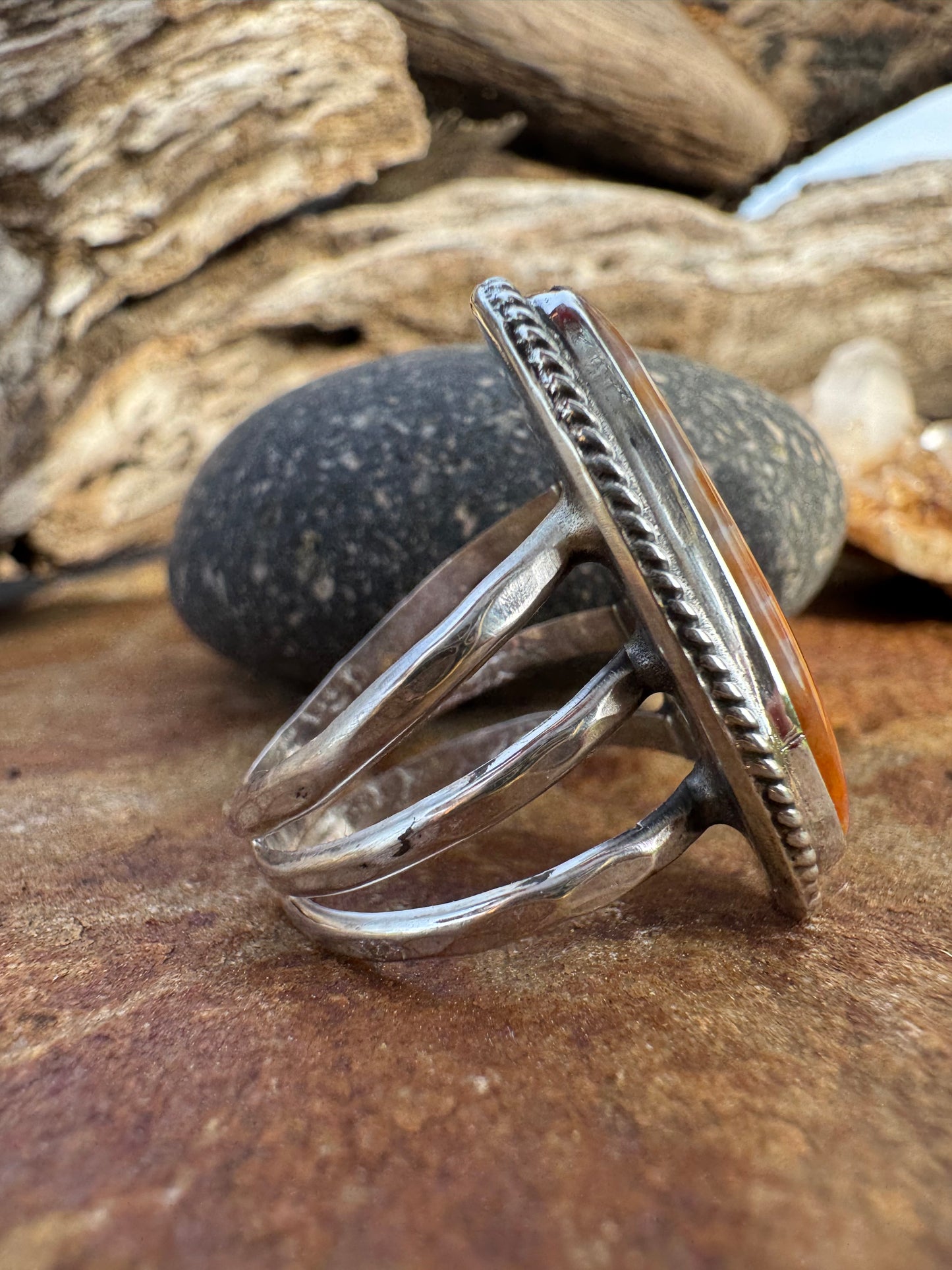 Long oval Spiny oyster ring size 8.5