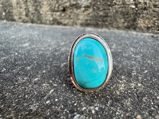 Bright blue Kingman Turquoise ring size 7