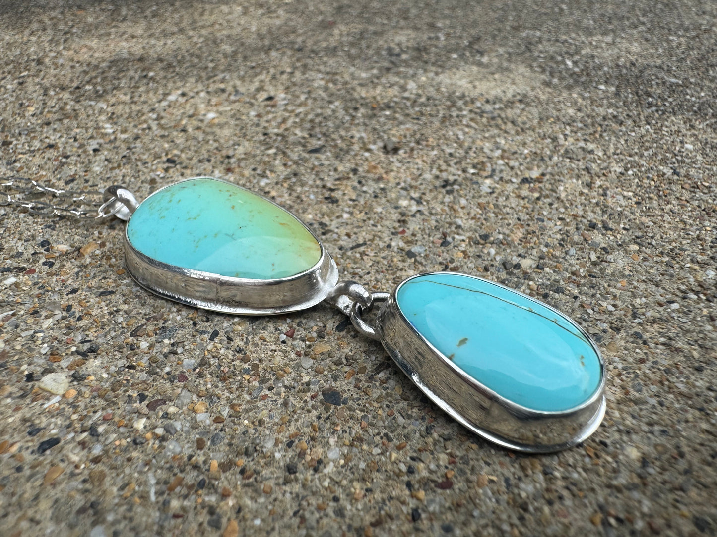 Polychrome Tyrone Turquoise pendant